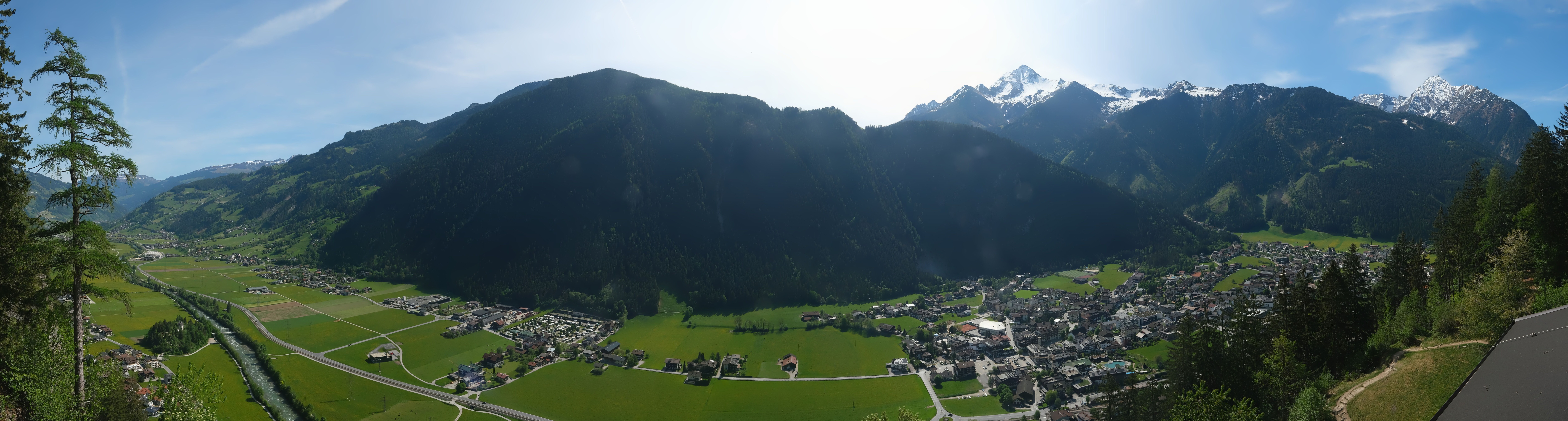 Archived image Webcam Mayrhofen im Zillertal: Zimmereben