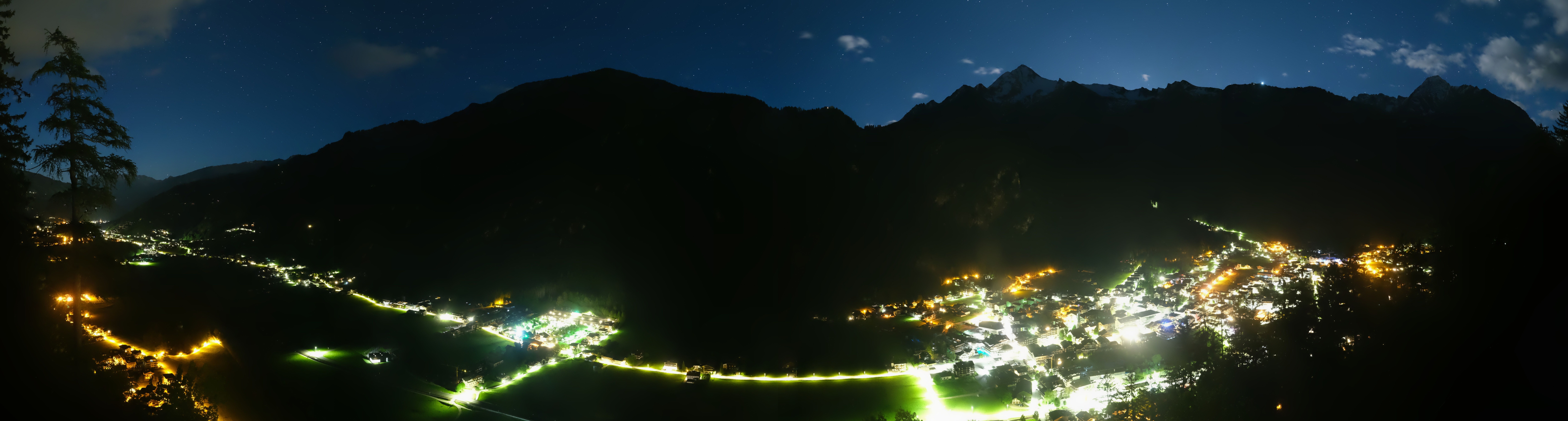 Archived image Webcam Mayrhofen im Zillertal: Zimmereben