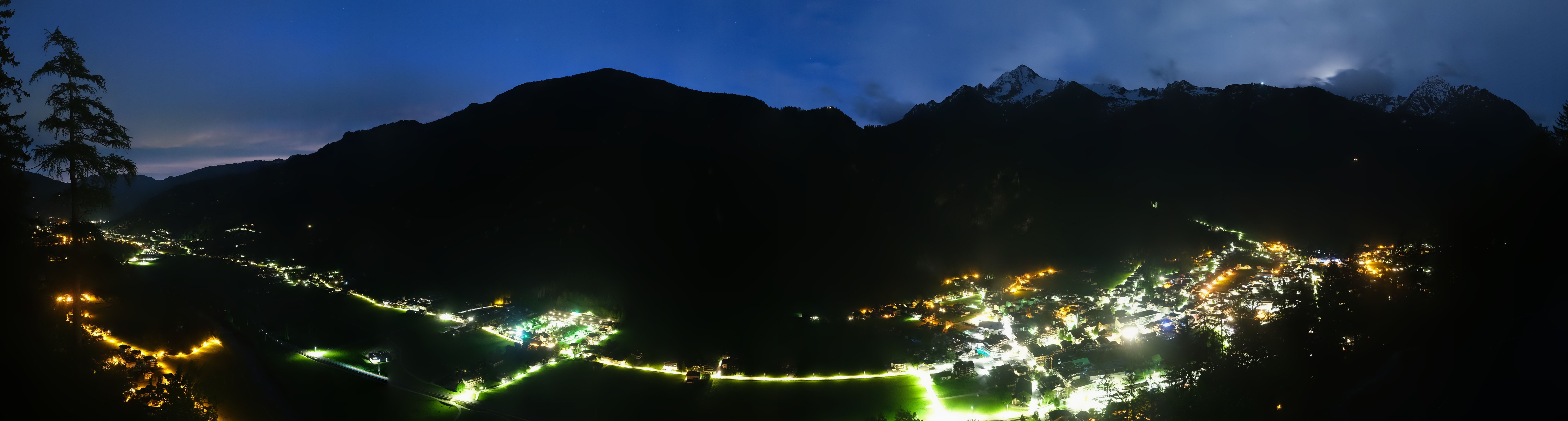 Archiv Foto Webcam Mayrhofen im Zillertal: Blick vom Gasthof Zimmereben