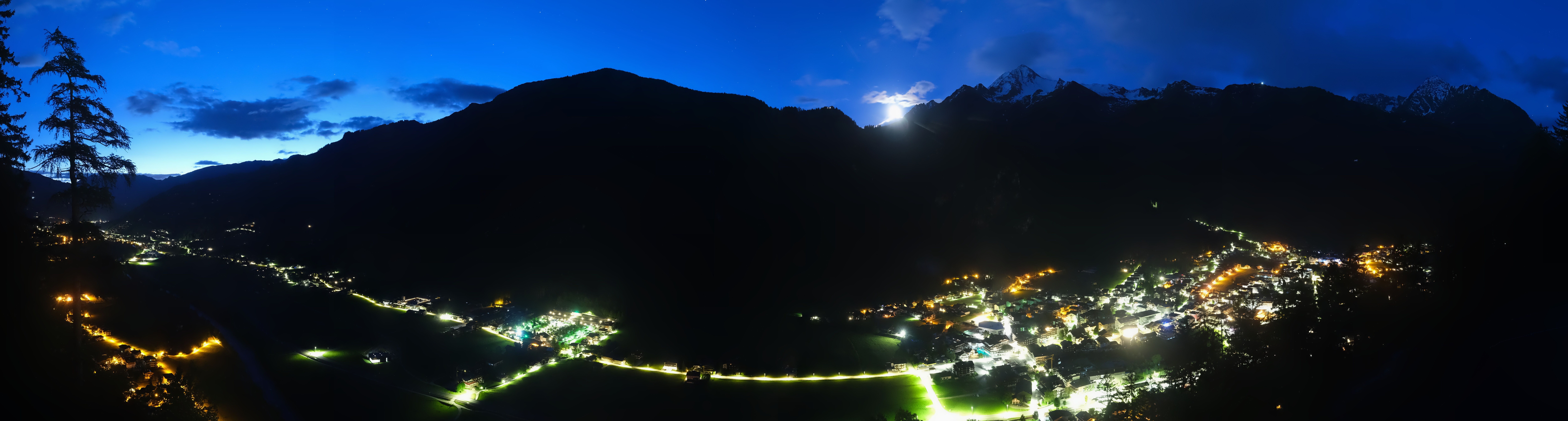 Archiv Foto Webcam Mayrhofen im Zillertal: Blick vom Gasthof Zimmereben