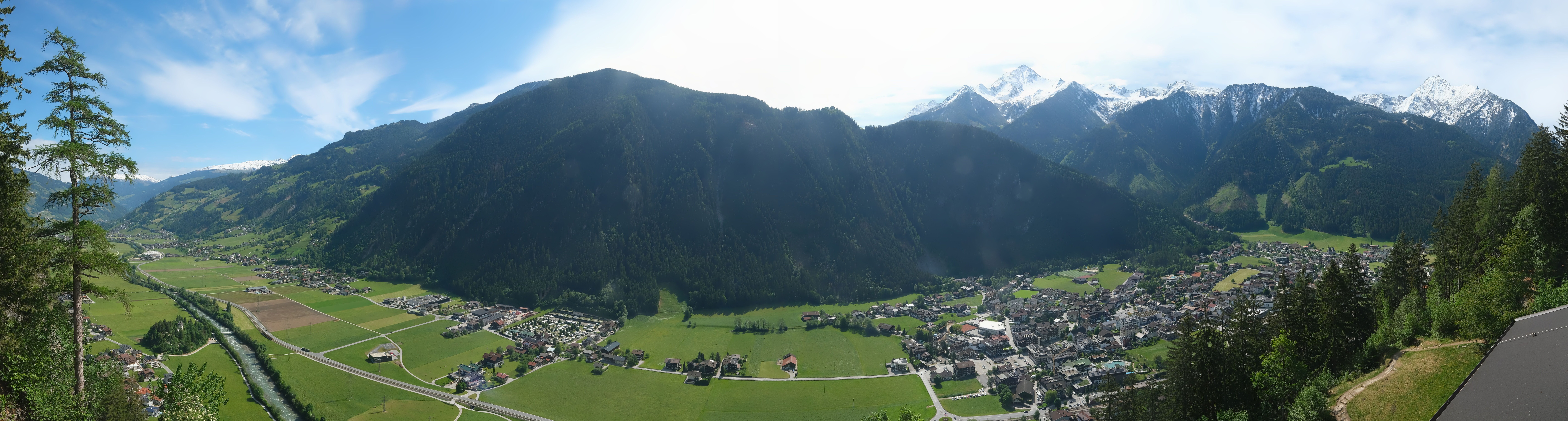 Archived image Webcam Mayrhofen im Zillertal: Zimmereben