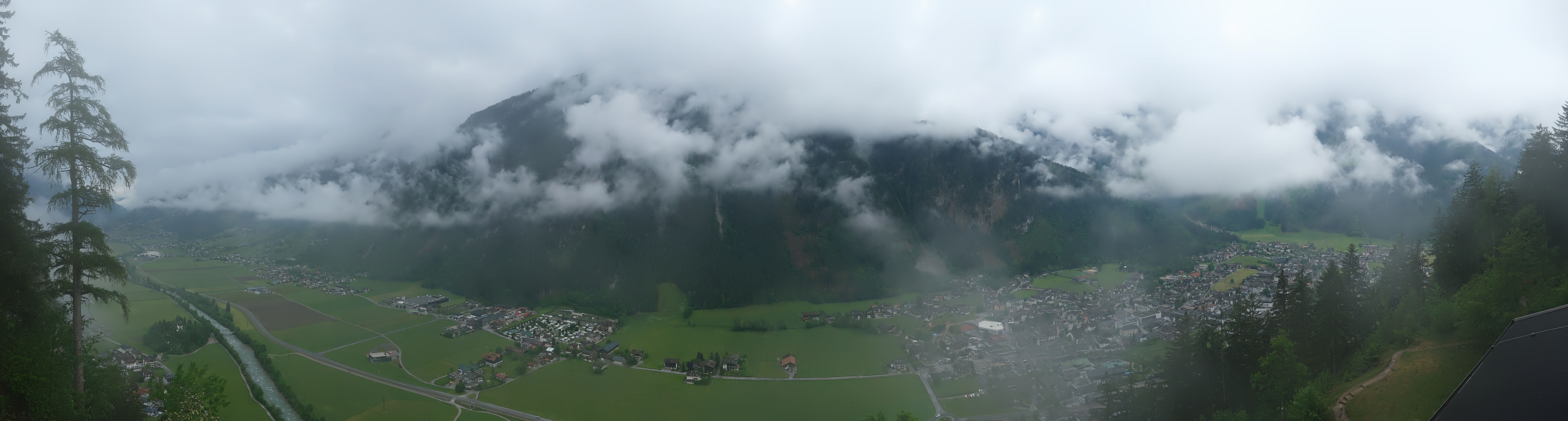 Archiv Foto Webcam Mayrhofen im Zillertal: Blick vom Gasthof Zimmereben