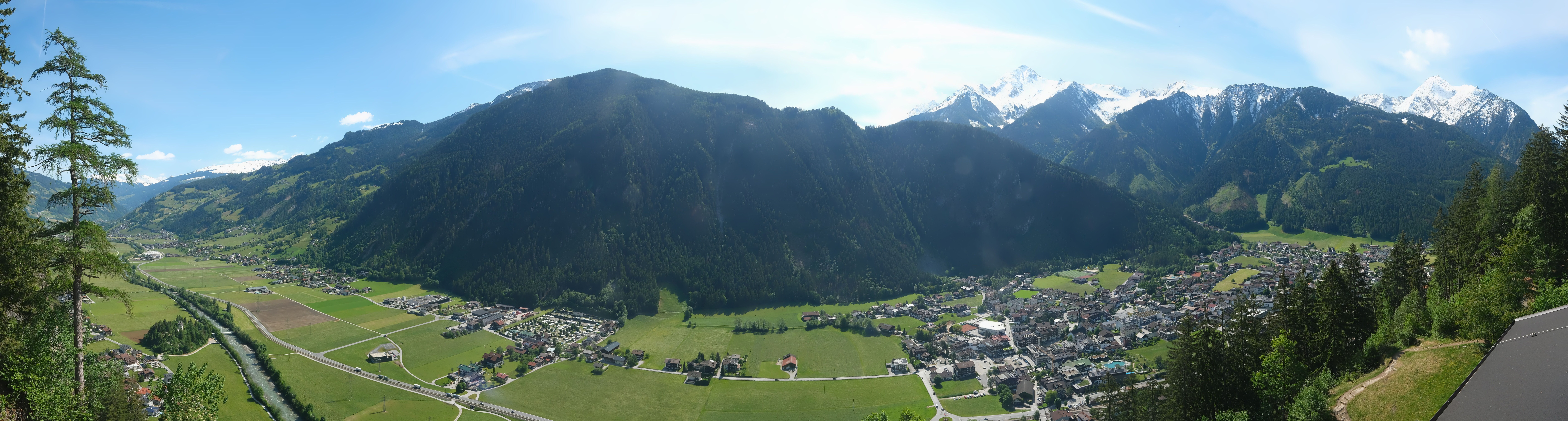 Archived image Webcam Mayrhofen im Zillertal: Zimmereben