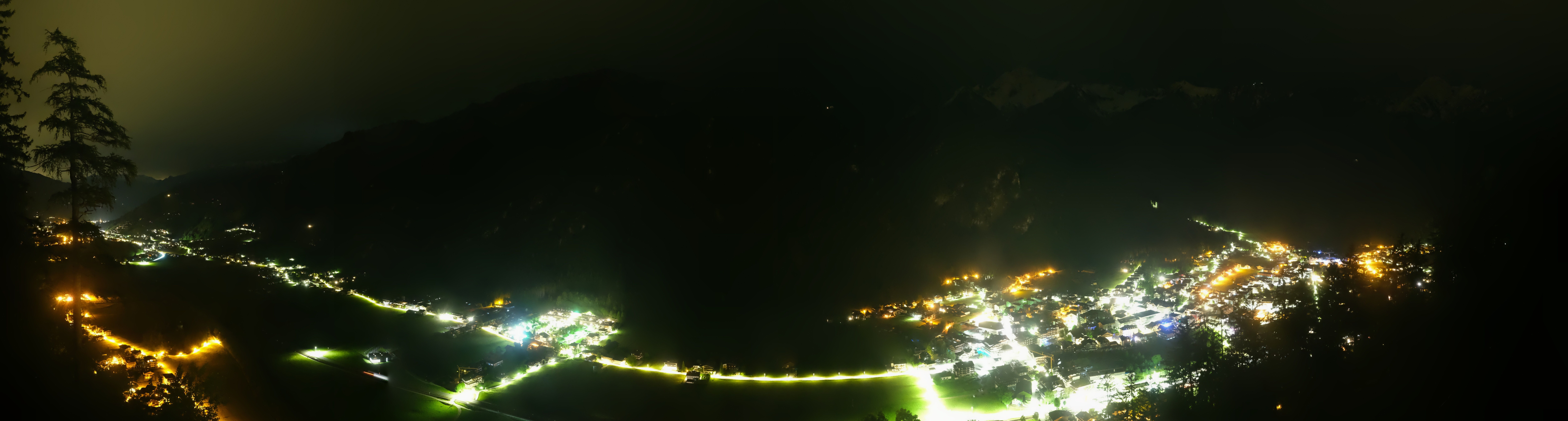 Archiv Foto Webcam Mayrhofen im Zillertal: Blick vom Gasthof Zimmereben