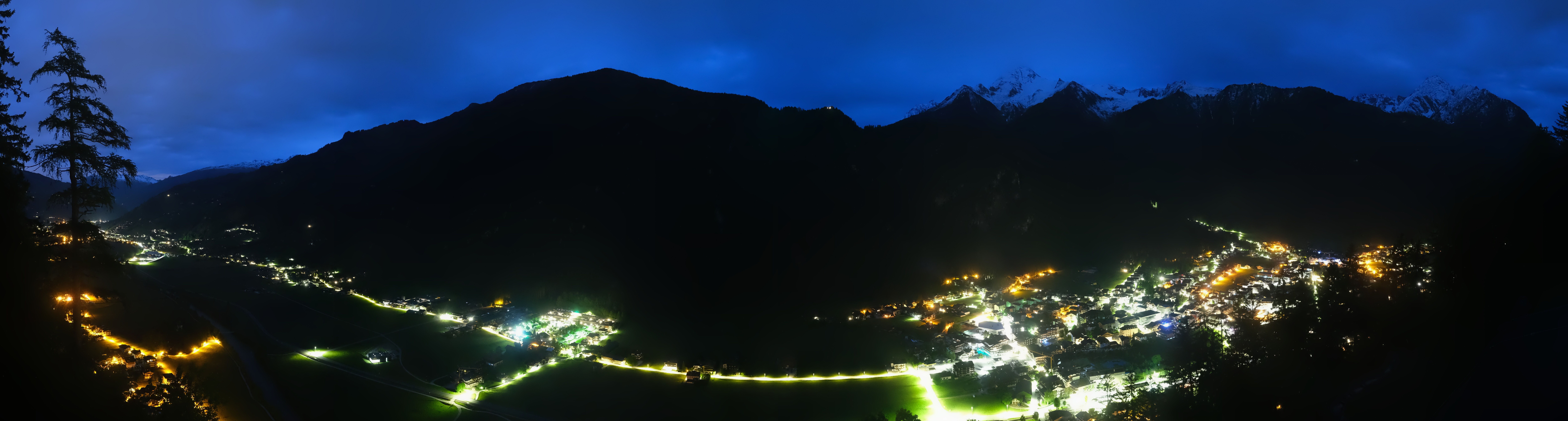 Archived image Webcam Mayrhofen im Zillertal: Zimmereben