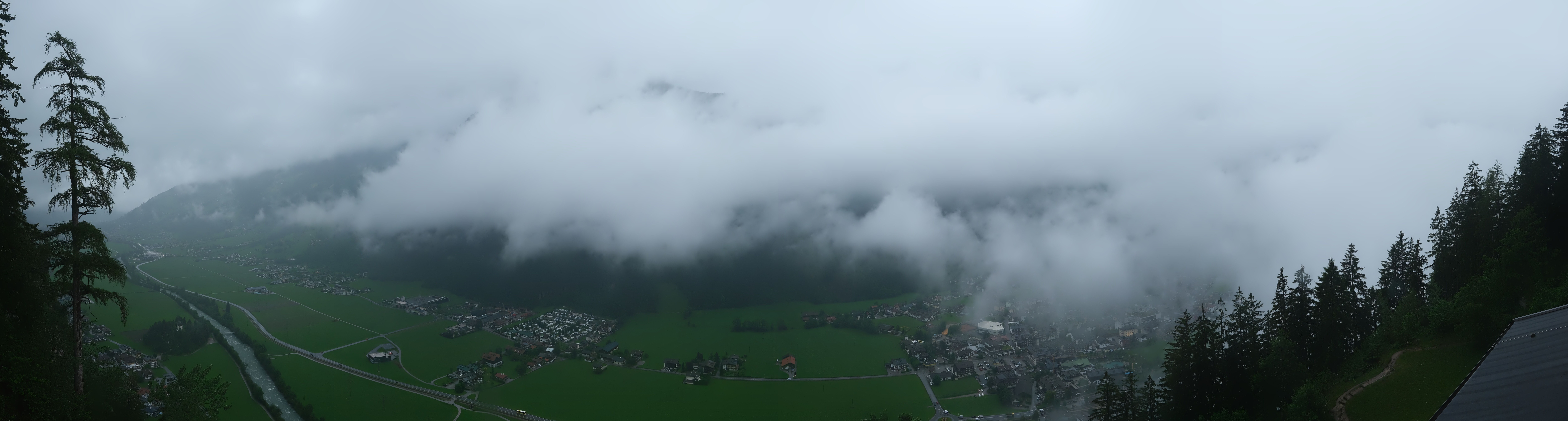 Archived image Webcam Mayrhofen im Zillertal: Zimmereben
