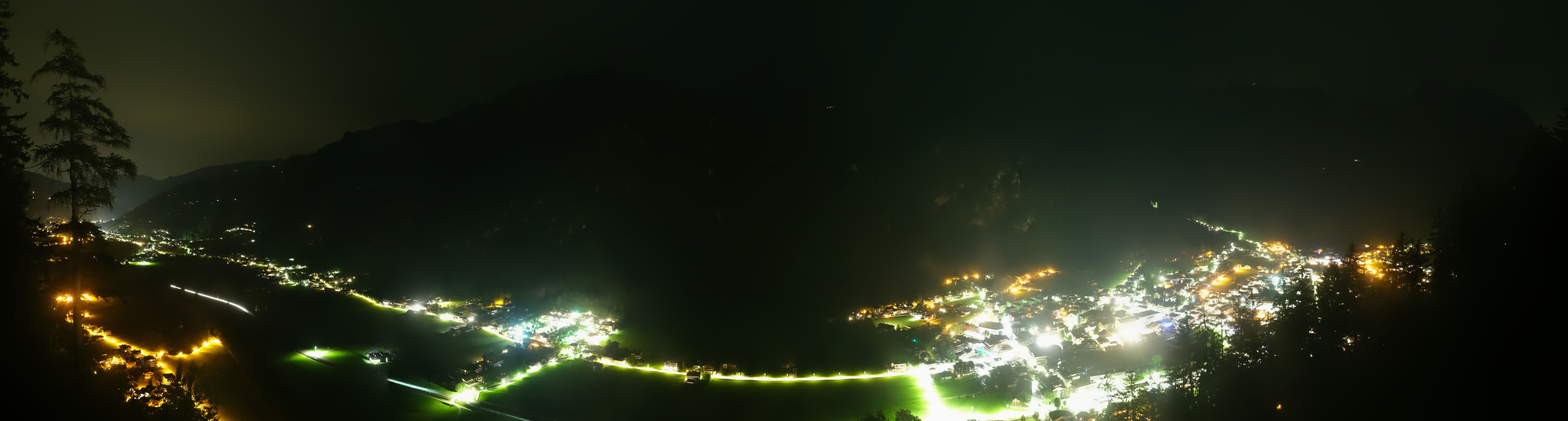 Archiv Foto Webcam Mayrhofen im Zillertal: Blick vom Gasthof Zimmereben