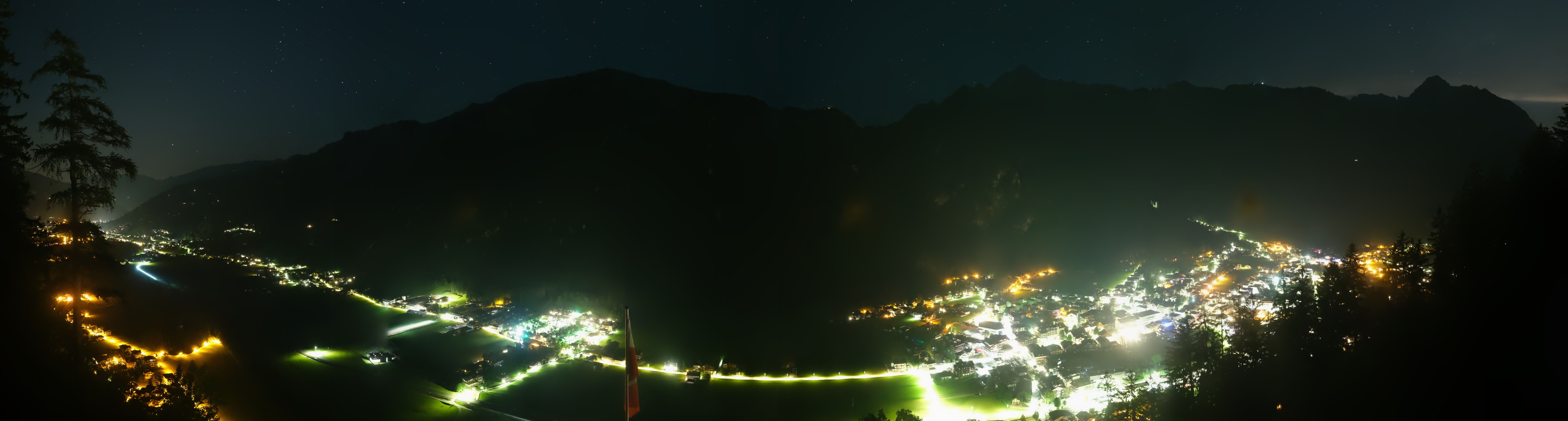 Archiv Foto Webcam Mayrhofen im Zillertal: Blick vom Gasthof Zimmereben