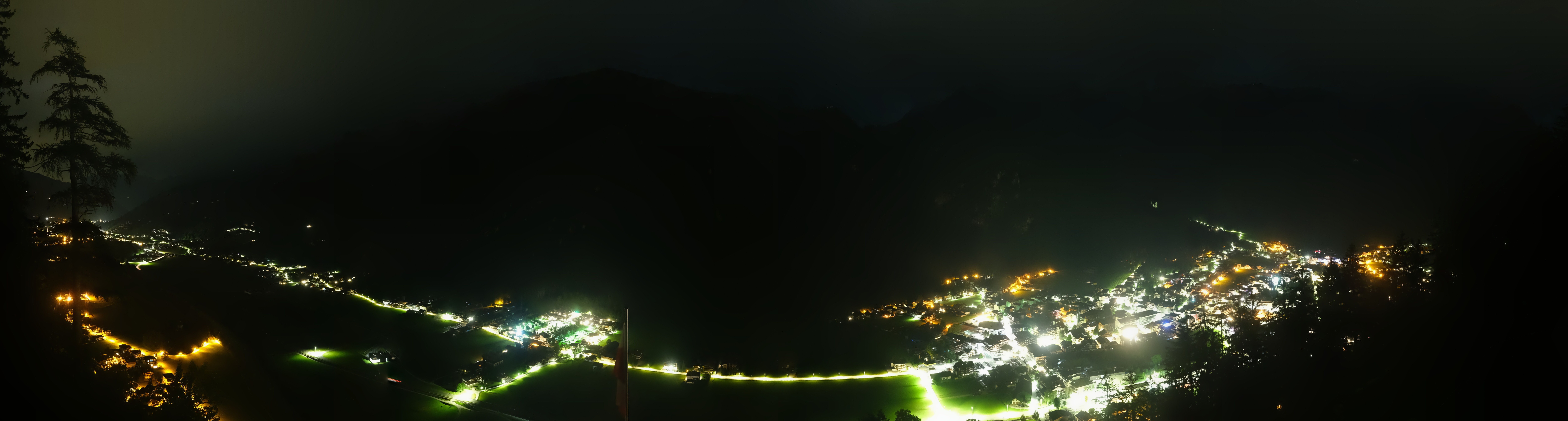 Archiv Foto Webcam Mayrhofen im Zillertal: Blick vom Gasthof Zimmereben