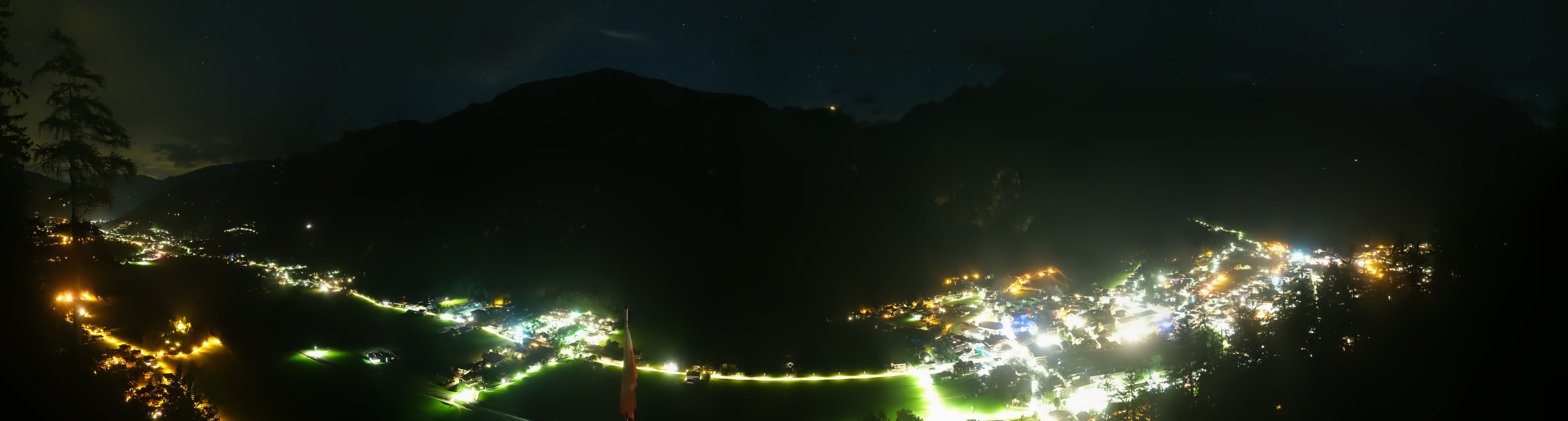 Archiv Foto Webcam Mayrhofen im Zillertal: Blick vom Gasthof Zimmereben