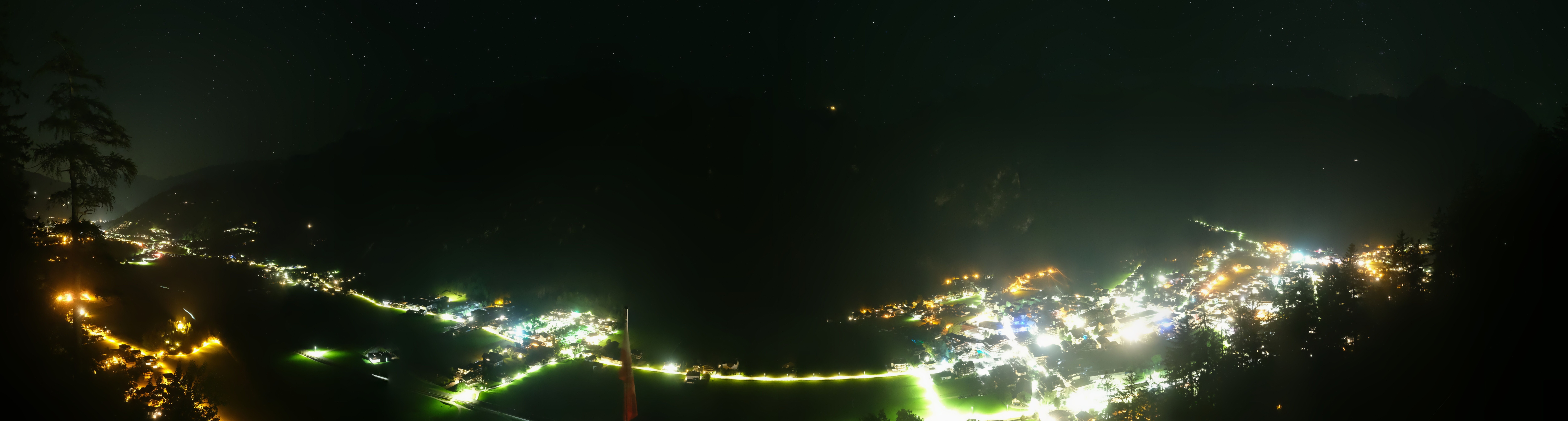Archiv Foto Webcam Mayrhofen im Zillertal: Blick vom Gasthof Zimmereben