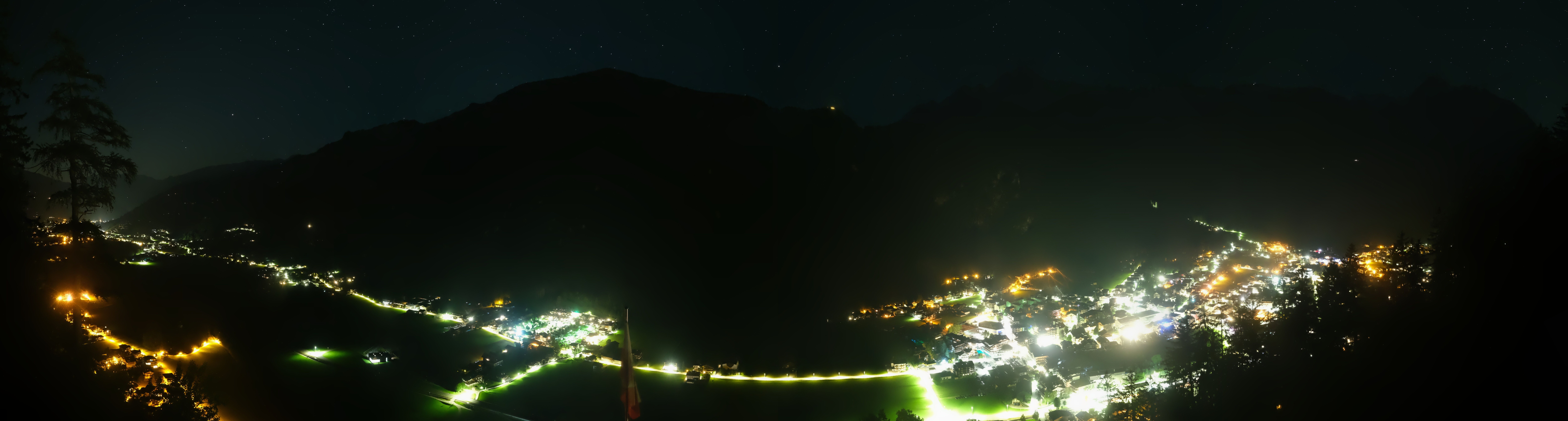 Archiv Foto Webcam Mayrhofen im Zillertal: Blick vom Gasthof Zimmereben