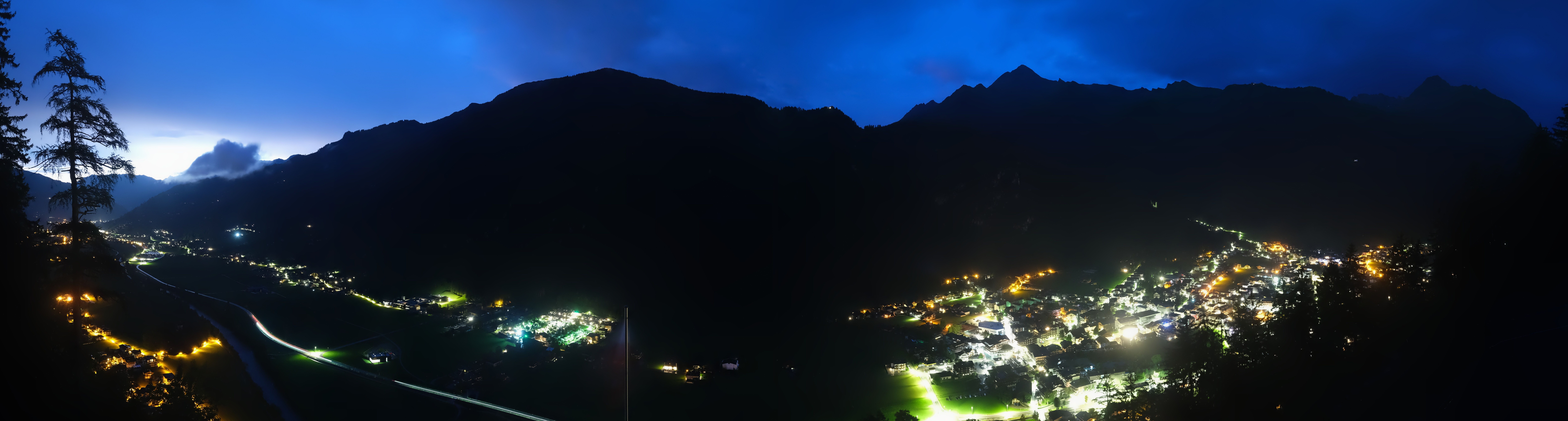 Archiv Foto Webcam Mayrhofen im Zillertal: Blick vom Gasthof Zimmereben