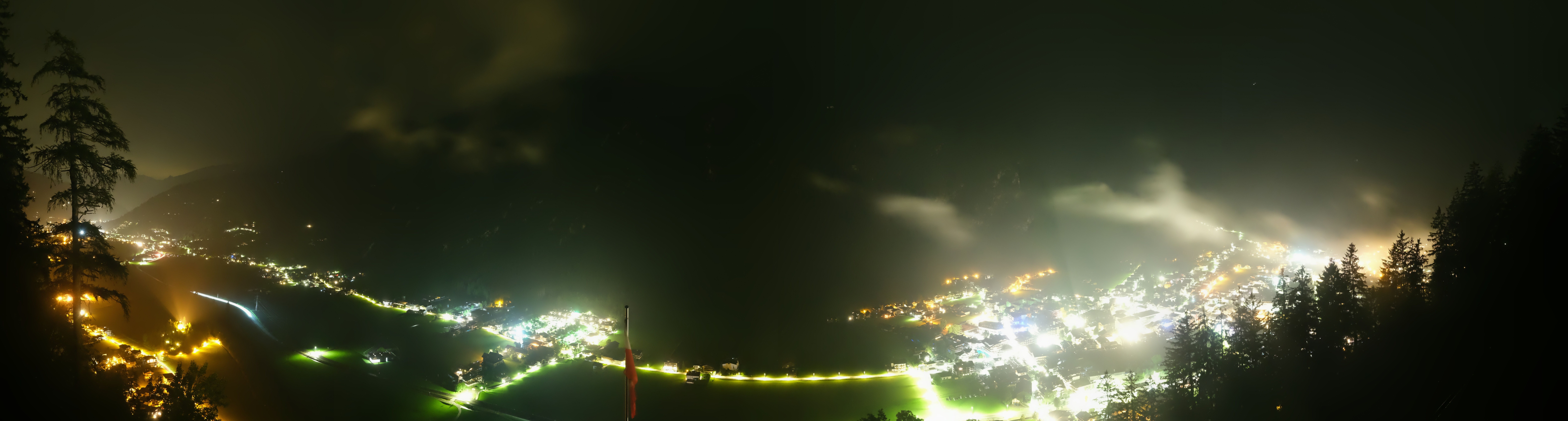 Archiv Foto Webcam Mayrhofen im Zillertal: Blick vom Gasthof Zimmereben