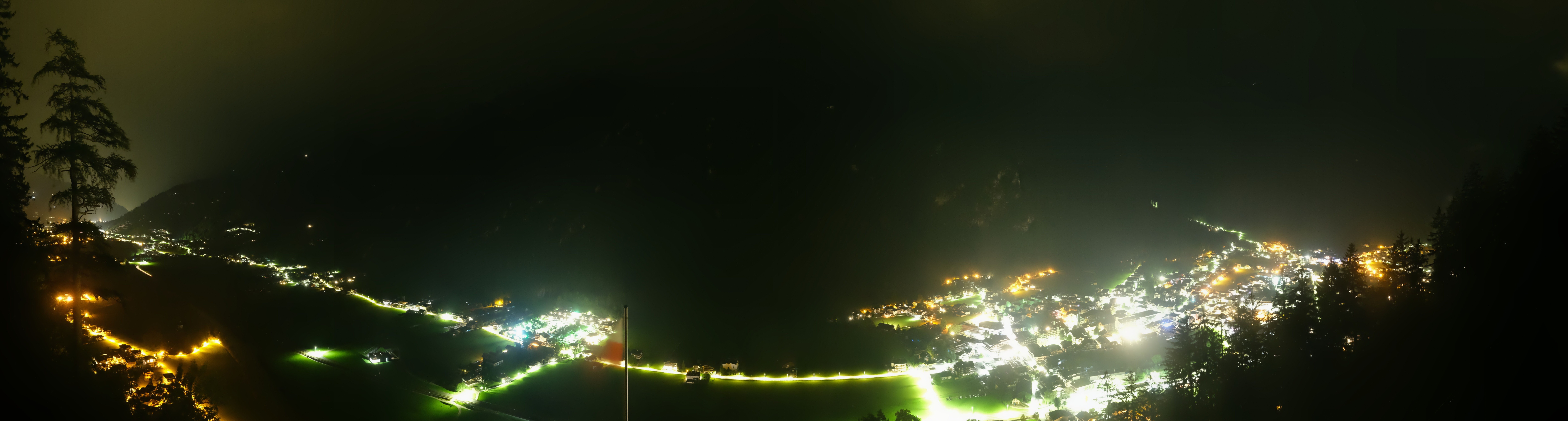 Archiv Foto Webcam Mayrhofen im Zillertal: Blick vom Gasthof Zimmereben