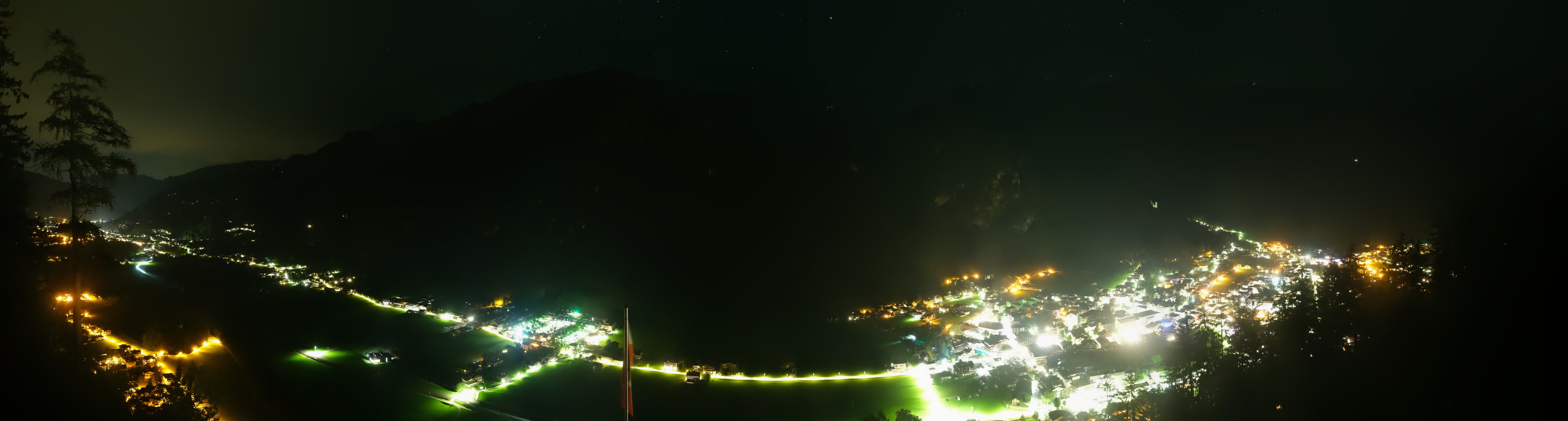 Archiv Foto Webcam Mayrhofen im Zillertal: Blick vom Gasthof Zimmereben