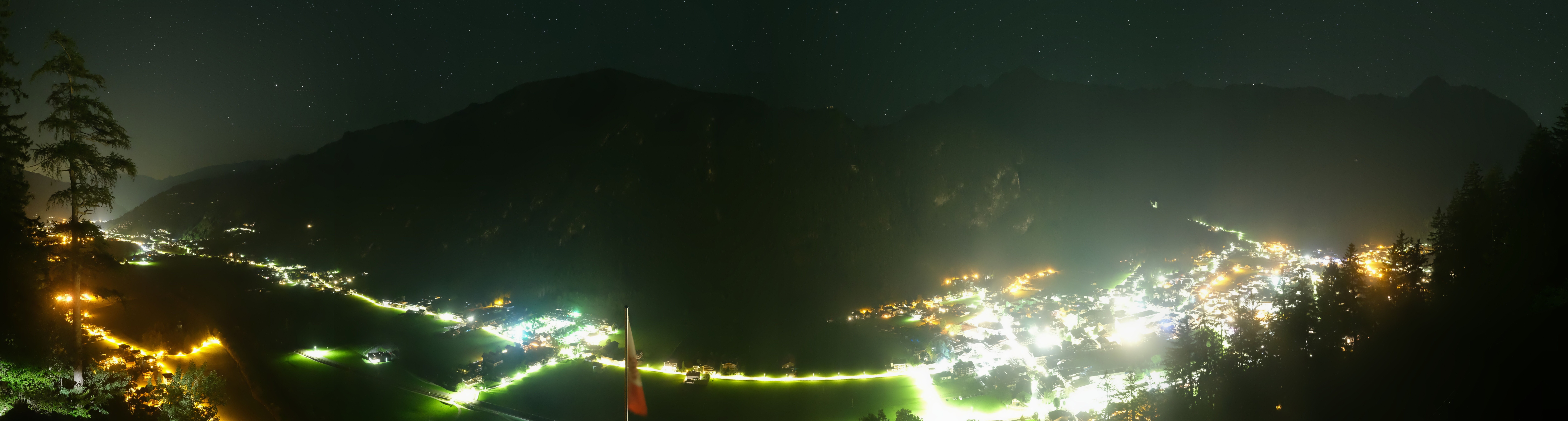 Archiv Foto Webcam Mayrhofen im Zillertal: Blick vom Gasthof Zimmereben
