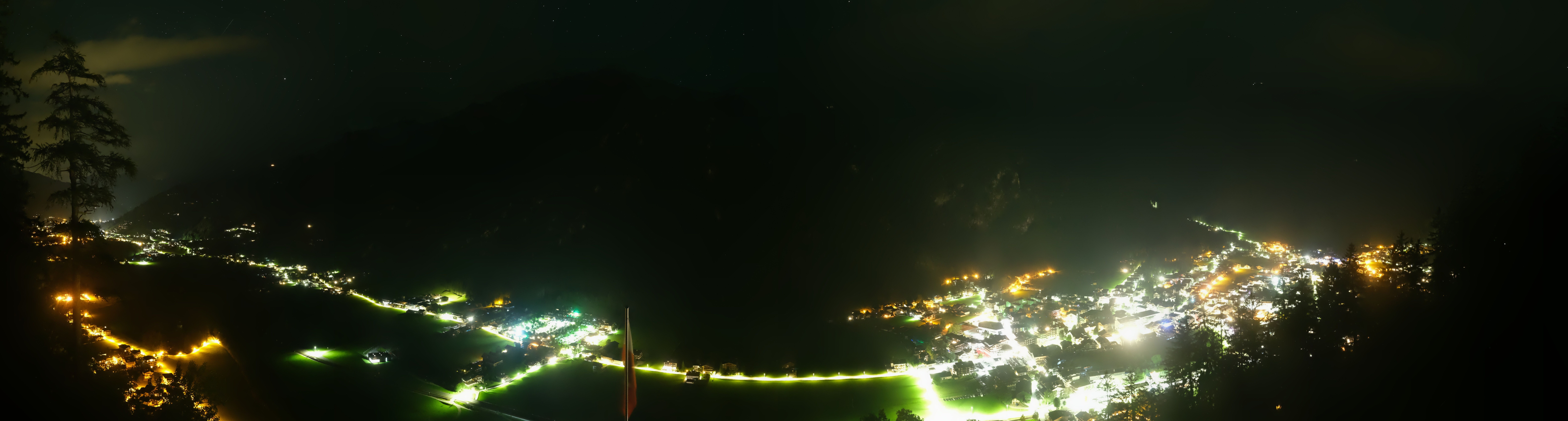 Archiv Foto Webcam Mayrhofen im Zillertal: Blick vom Gasthof Zimmereben
