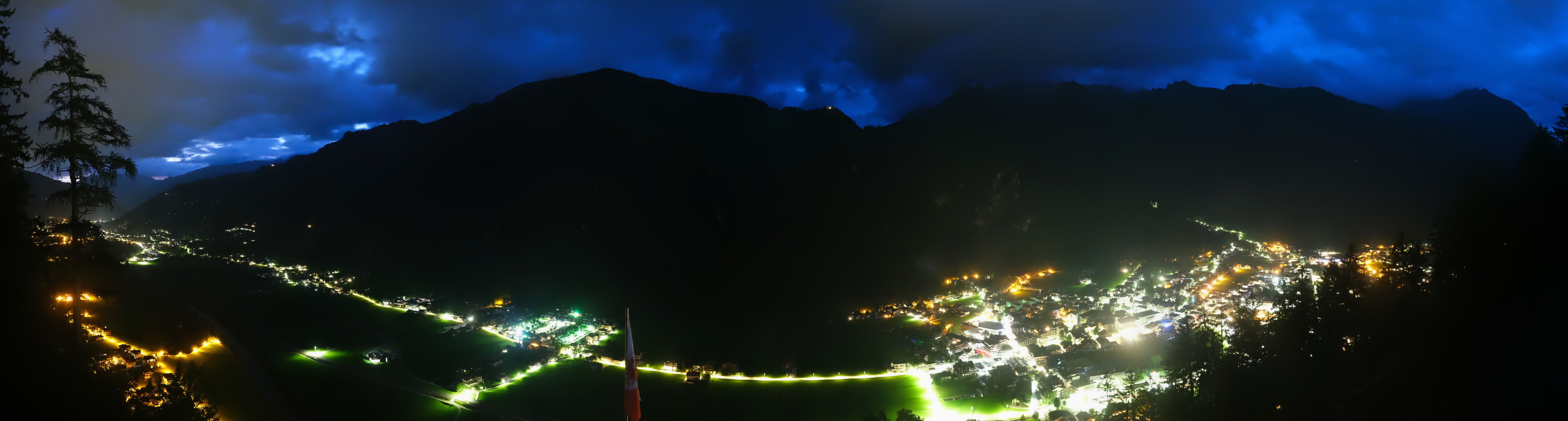 Archiv Foto Webcam Mayrhofen im Zillertal: Blick vom Gasthof Zimmereben