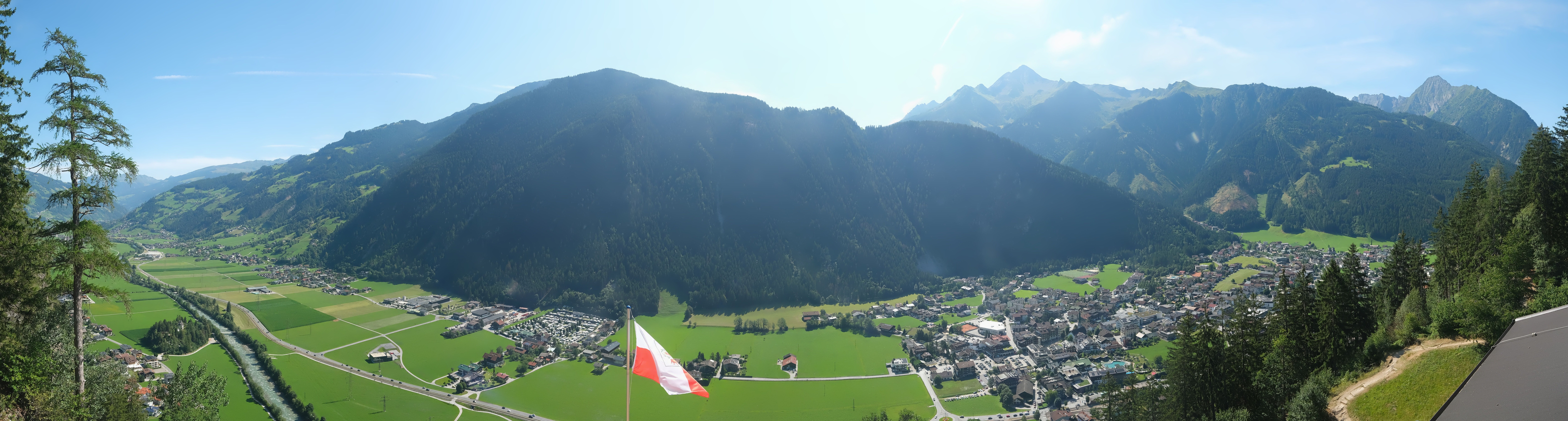 Archiv Foto Webcam Mayrhofen im Zillertal: Blick vom Gasthof Zimmereben
