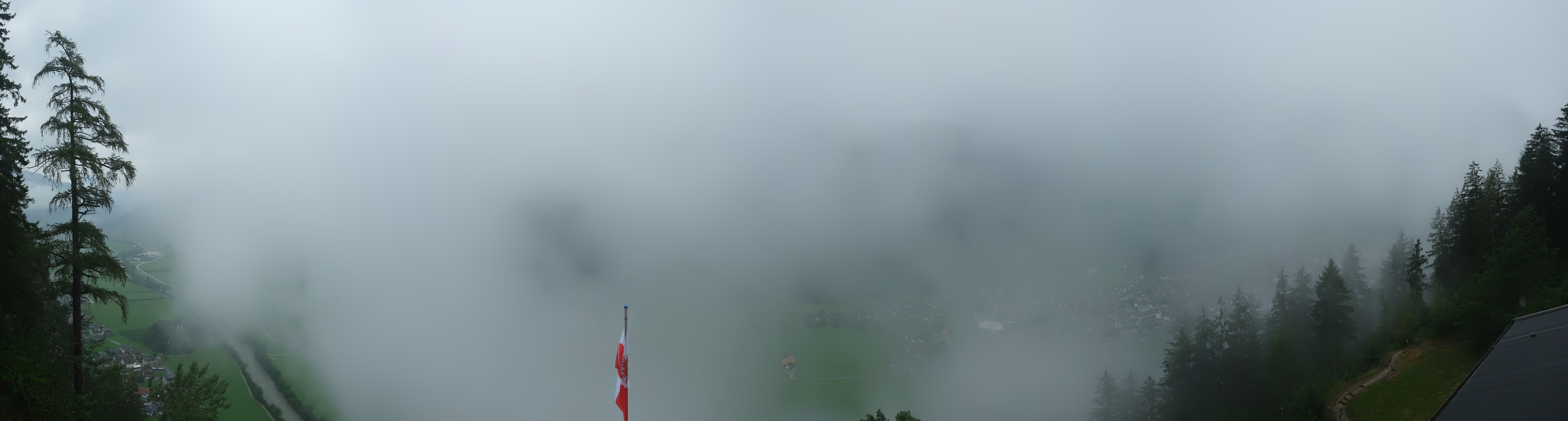 Archived image Webcam Mayrhofen im Zillertal: Zimmereben
