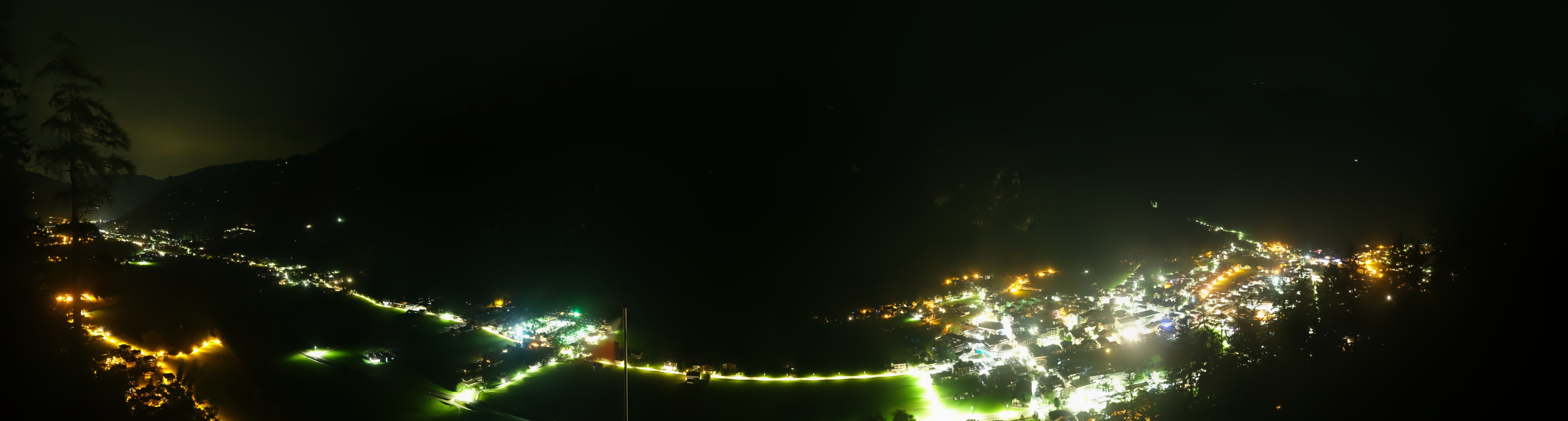 Archiv Foto Webcam Mayrhofen im Zillertal: Blick vom Gasthof Zimmereben