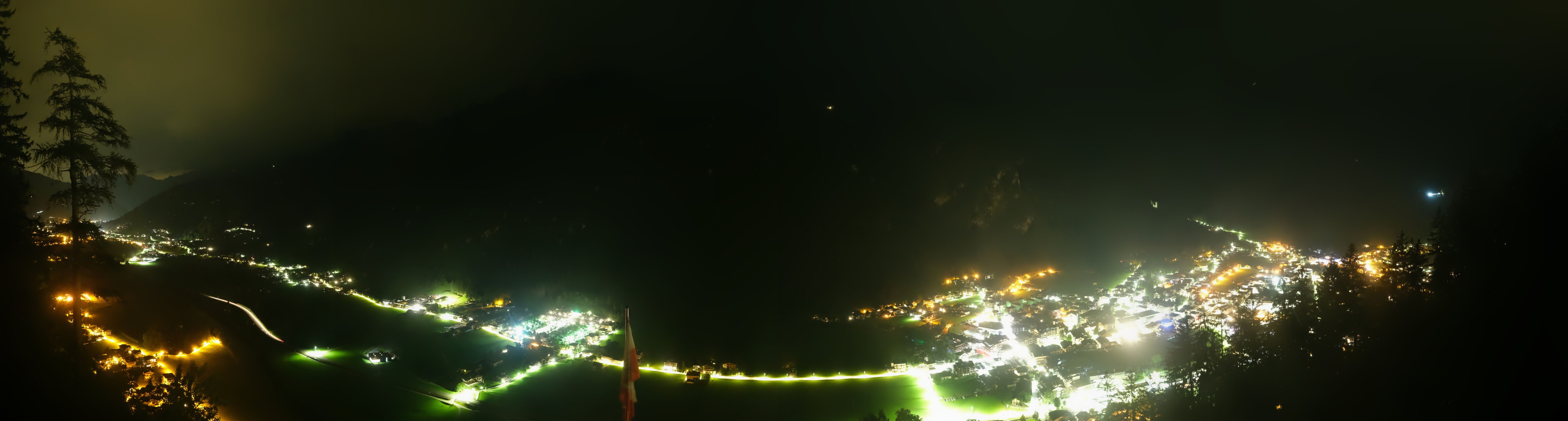 Archiv Foto Webcam Mayrhofen im Zillertal: Blick vom Gasthof Zimmereben