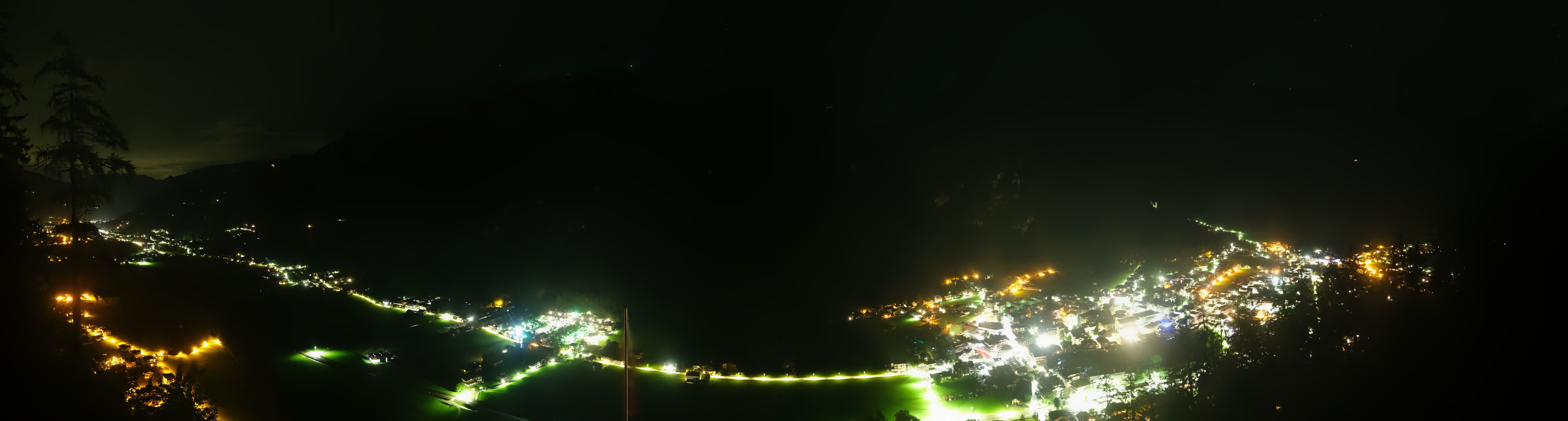 Archiv Foto Webcam Mayrhofen im Zillertal: Blick vom Gasthof Zimmereben