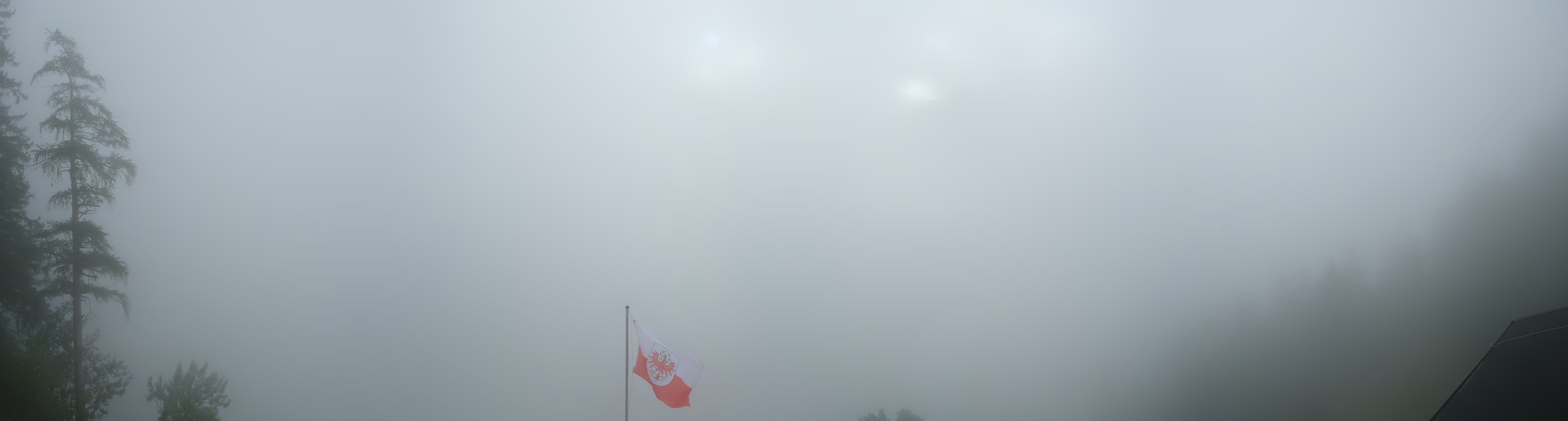 Archived image Webcam Mayrhofen im Zillertal: Zimmereben