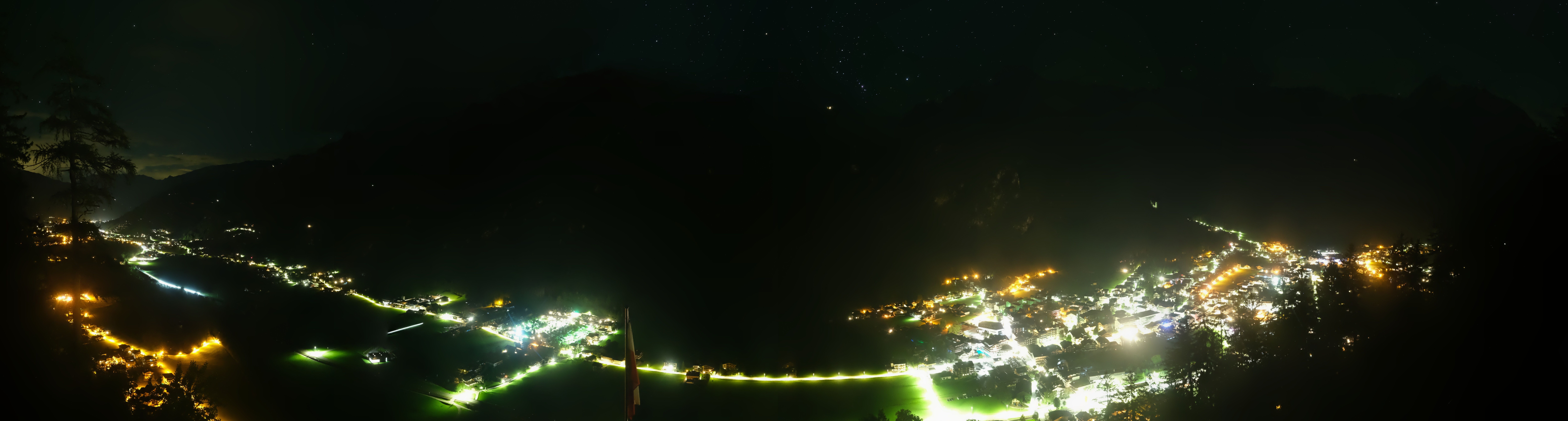 Archiv Foto Webcam Mayrhofen im Zillertal: Blick vom Gasthof Zimmereben