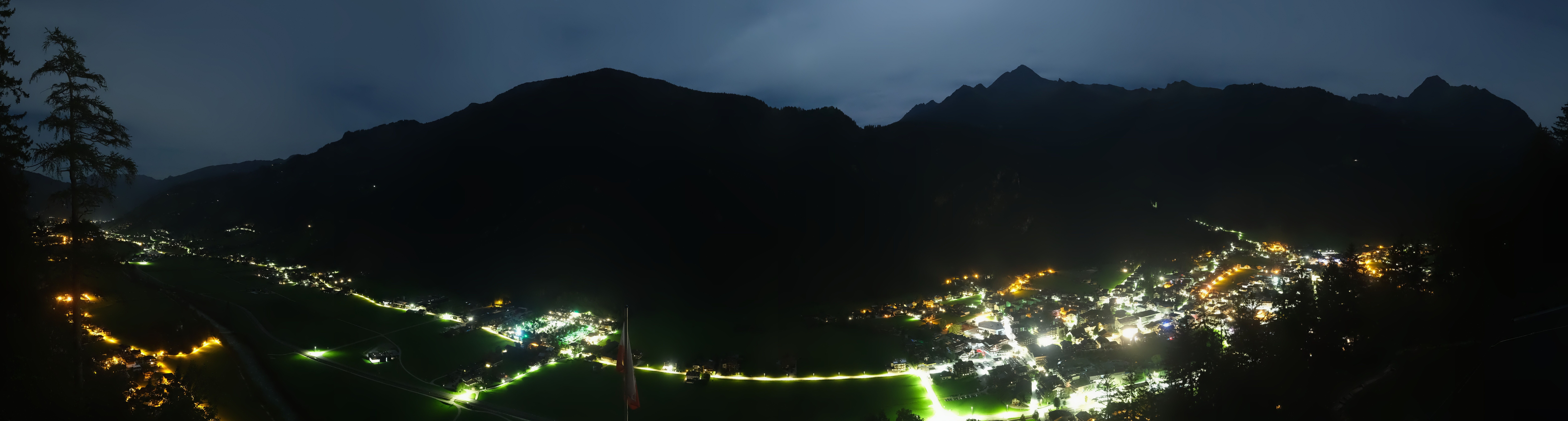 Archiv Foto Webcam Mayrhofen im Zillertal: Blick vom Gasthof Zimmereben