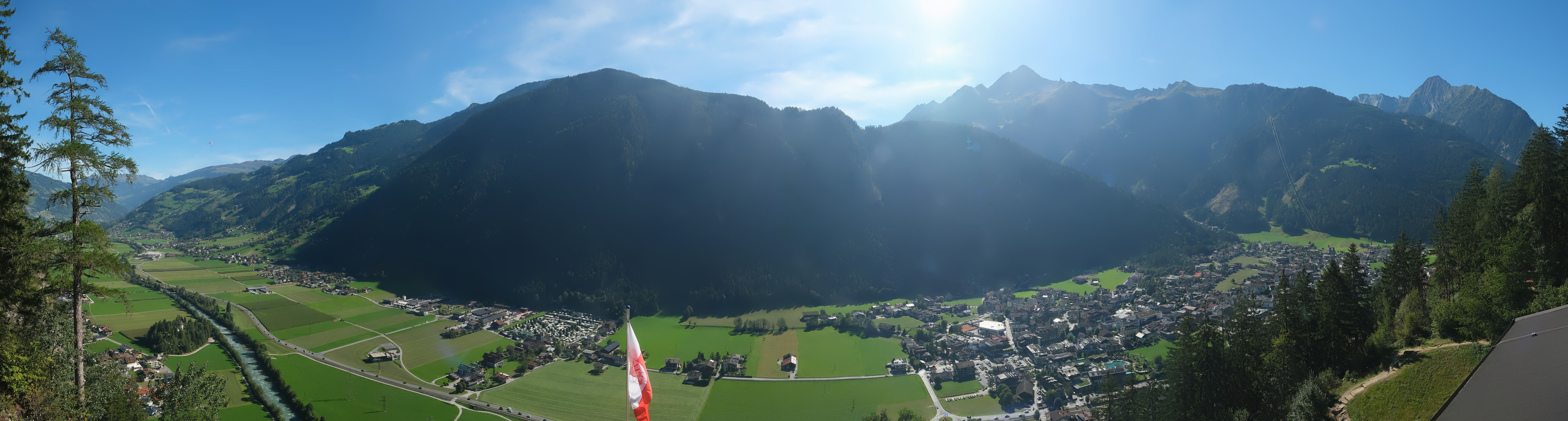 Archiv Foto Webcam Mayrhofen im Zillertal: Blick vom Gasthof Zimmereben