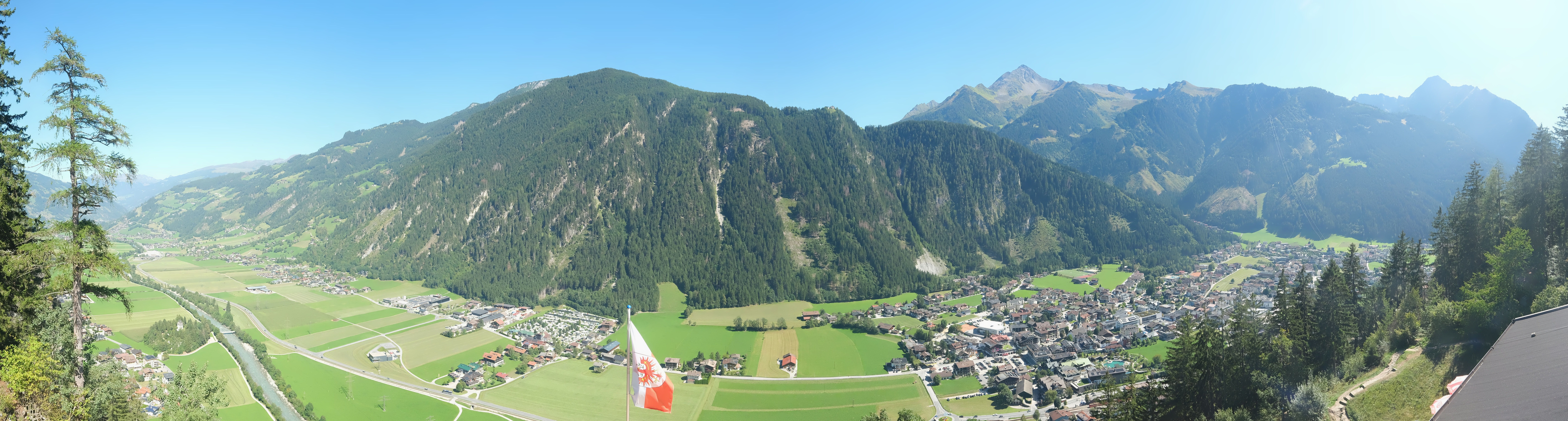 Archiv Foto Webcam Mayrhofen im Zillertal: Blick vom Gasthof Zimmereben