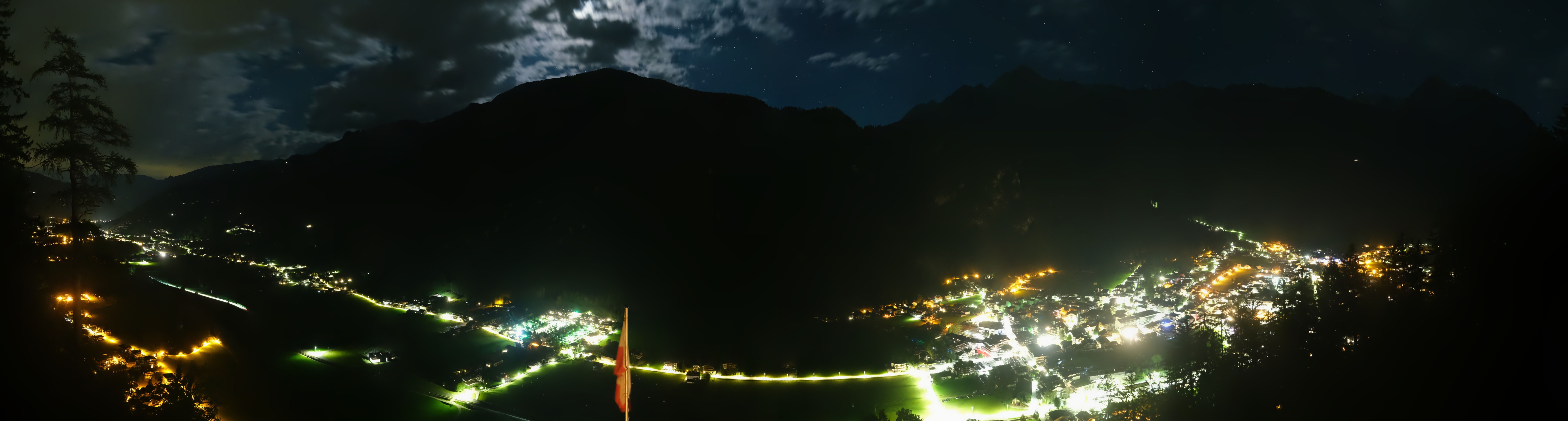 Archiv Foto Webcam Mayrhofen im Zillertal: Blick vom Gasthof Zimmereben
