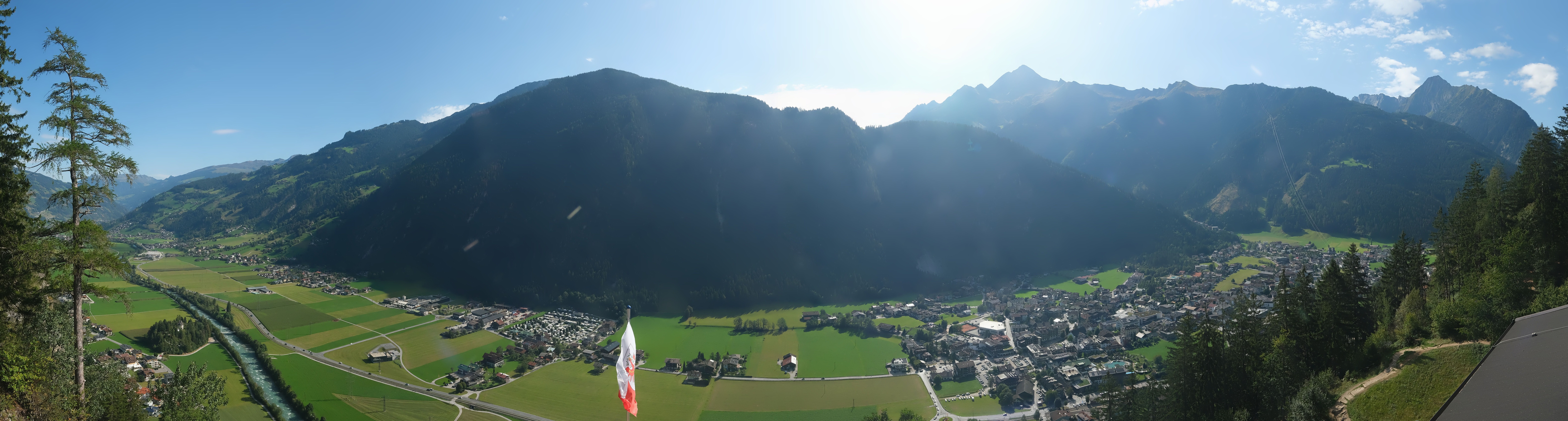 Archiv Foto Webcam Mayrhofen im Zillertal: Blick vom Gasthof Zimmereben