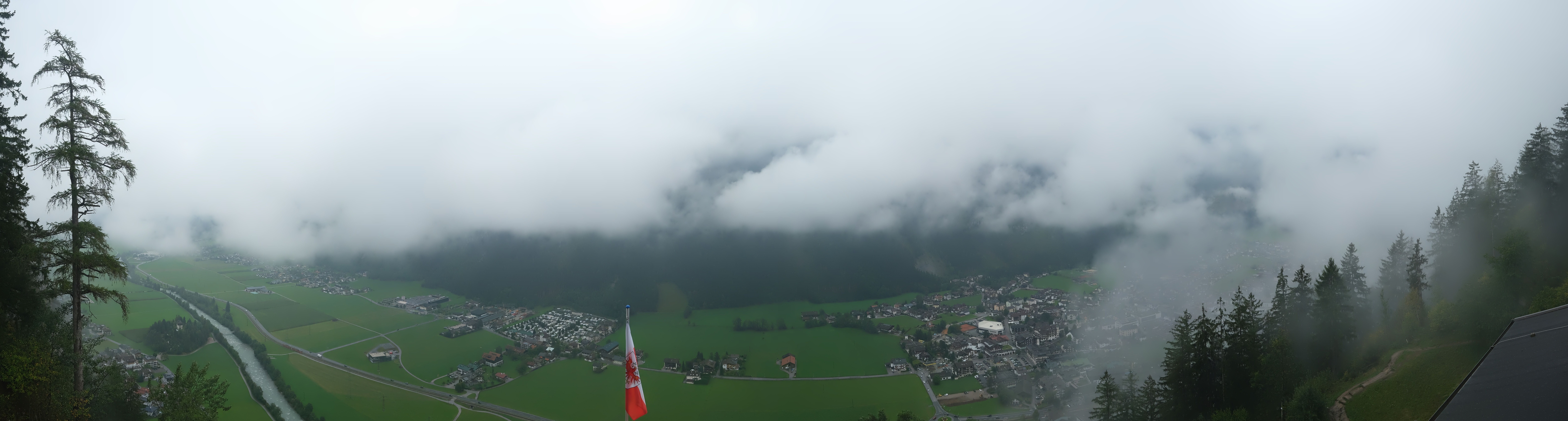 Archiv Foto Webcam Mayrhofen im Zillertal: Blick vom Gasthof Zimmereben