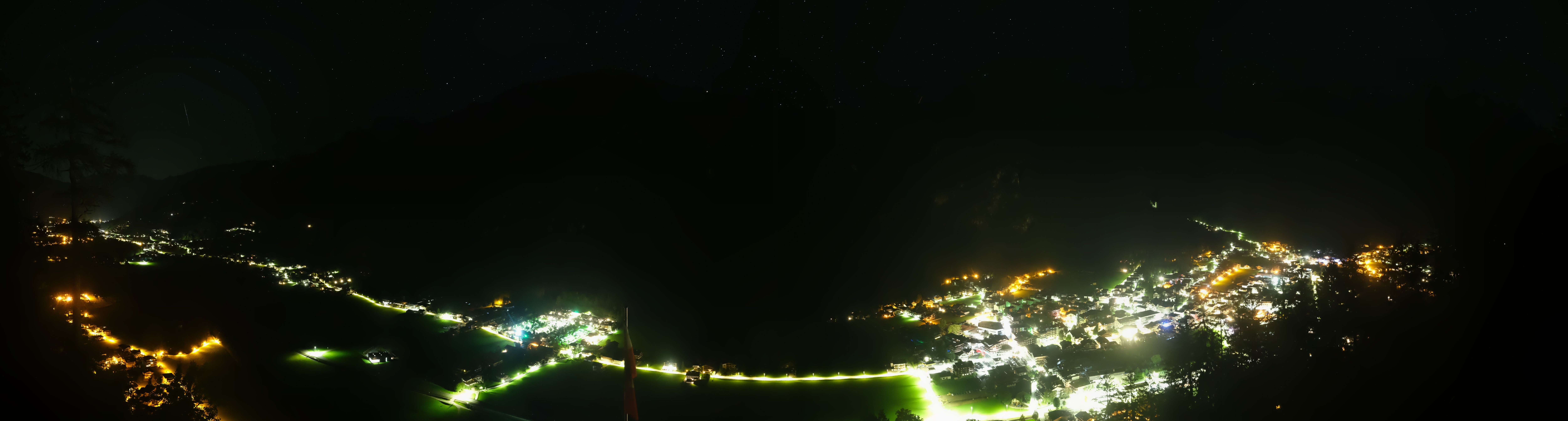Archiv Foto Webcam Mayrhofen im Zillertal: Blick vom Gasthof Zimmereben