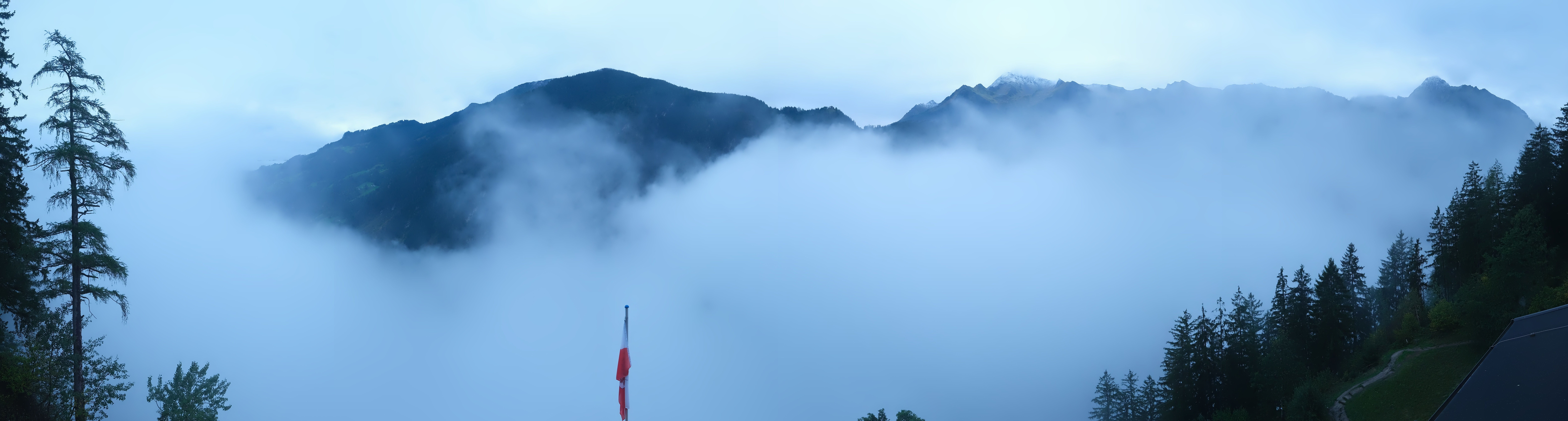 Archiv Foto Webcam Mayrhofen im Zillertal: Blick vom Gasthof Zimmereben