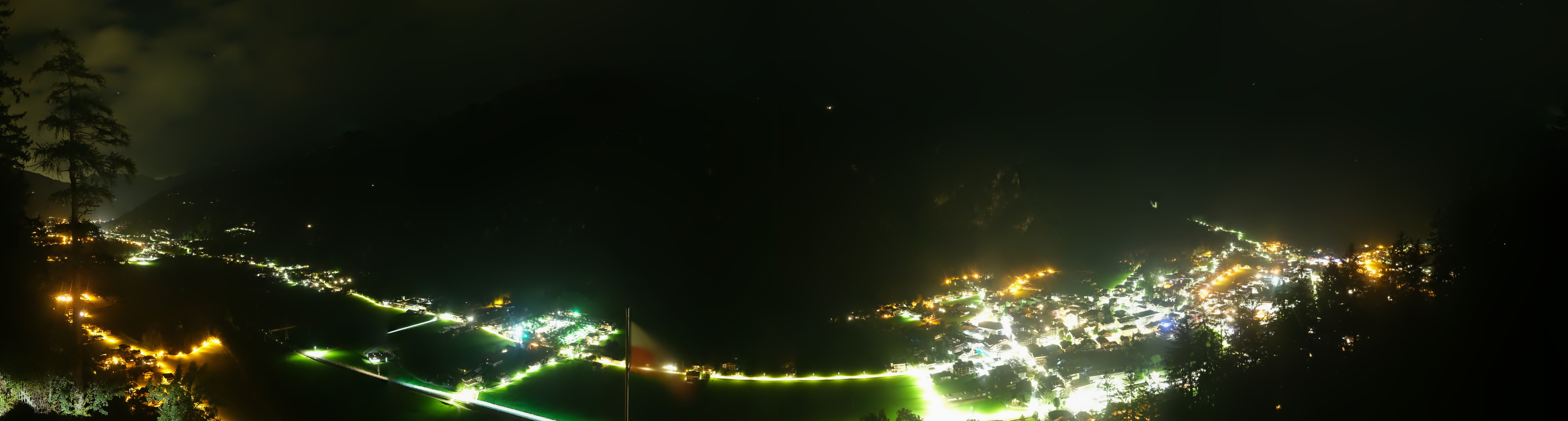 Archiv Foto Webcam Mayrhofen im Zillertal: Blick vom Gasthof Zimmereben