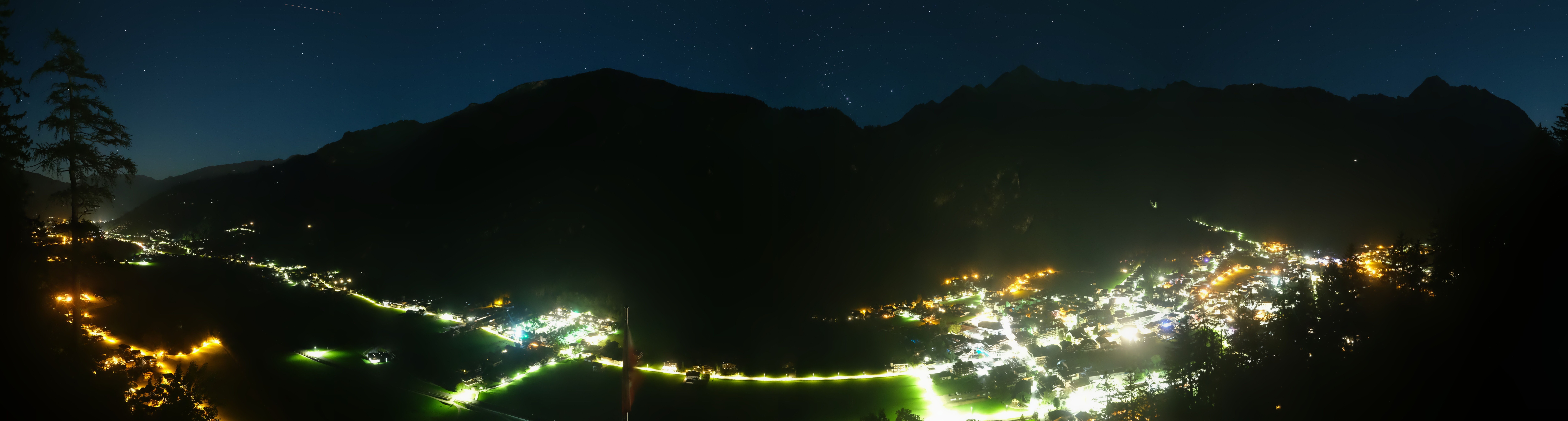 Archiv Foto Webcam Mayrhofen im Zillertal: Blick vom Gasthof Zimmereben