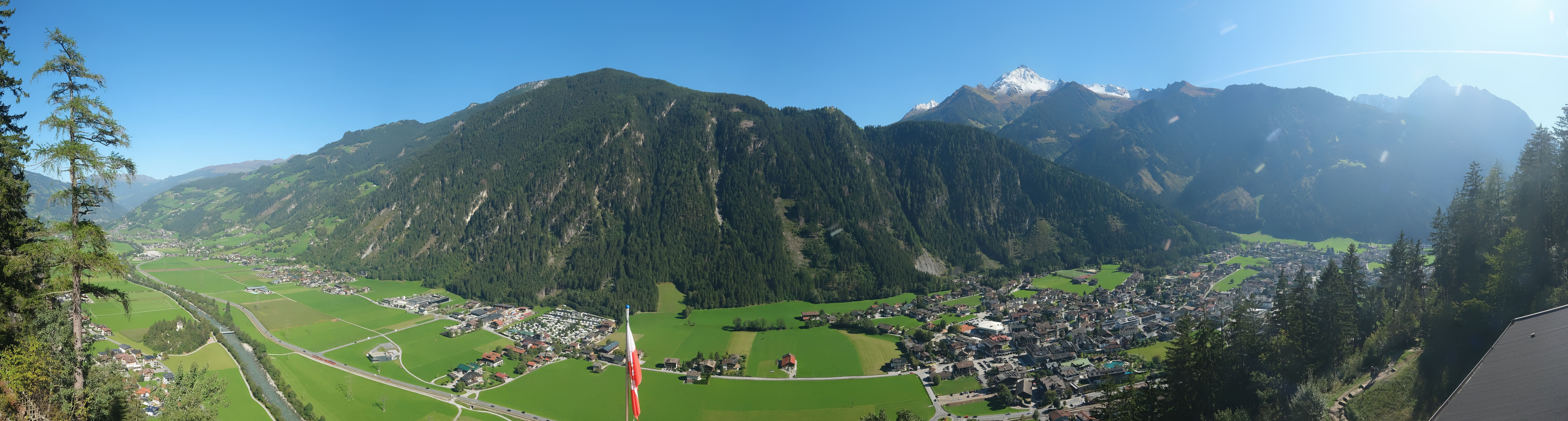 Archiv Foto Webcam Mayrhofen im Zillertal: Blick vom Gasthof Zimmereben