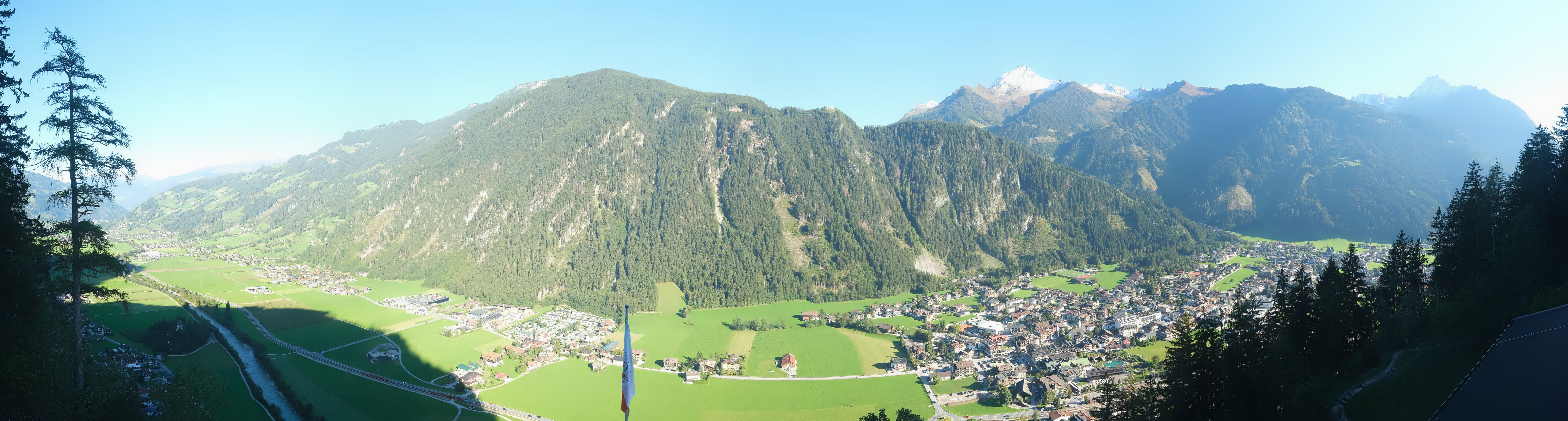 Archiv Foto Webcam Mayrhofen im Zillertal: Blick vom Gasthof Zimmereben