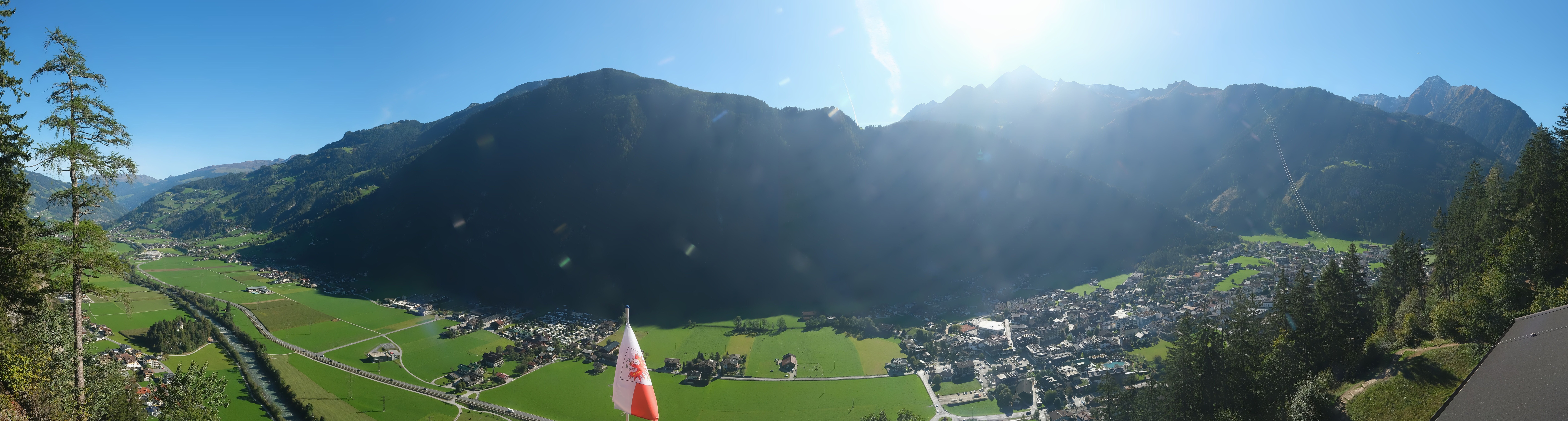Archiv Foto Webcam Mayrhofen im Zillertal: Blick vom Gasthof Zimmereben
