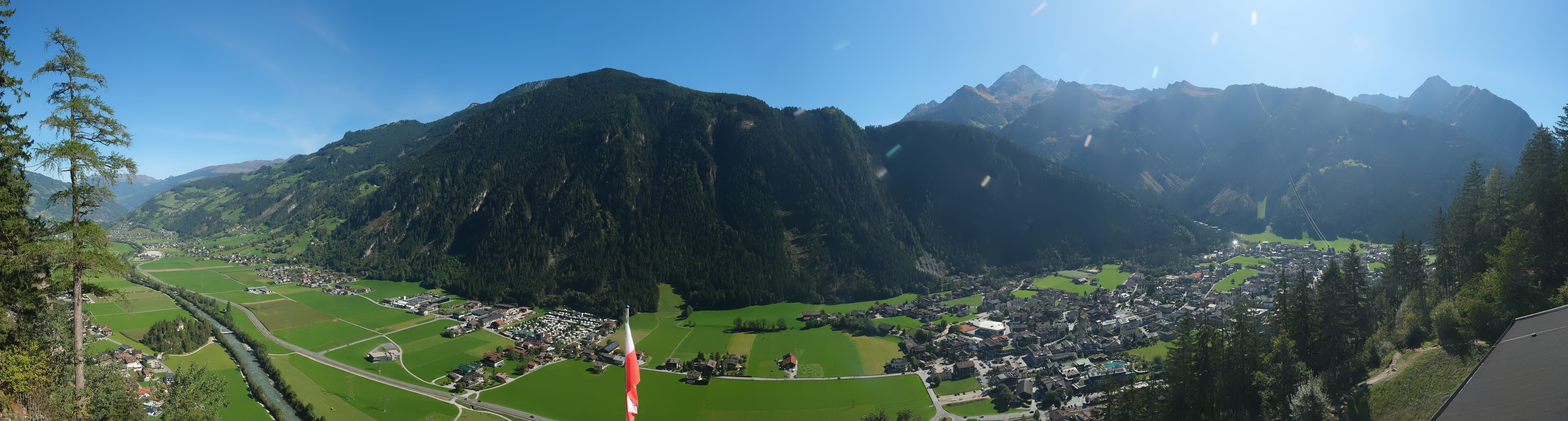 Archiv Foto Webcam Mayrhofen im Zillertal: Blick vom Gasthof Zimmereben
