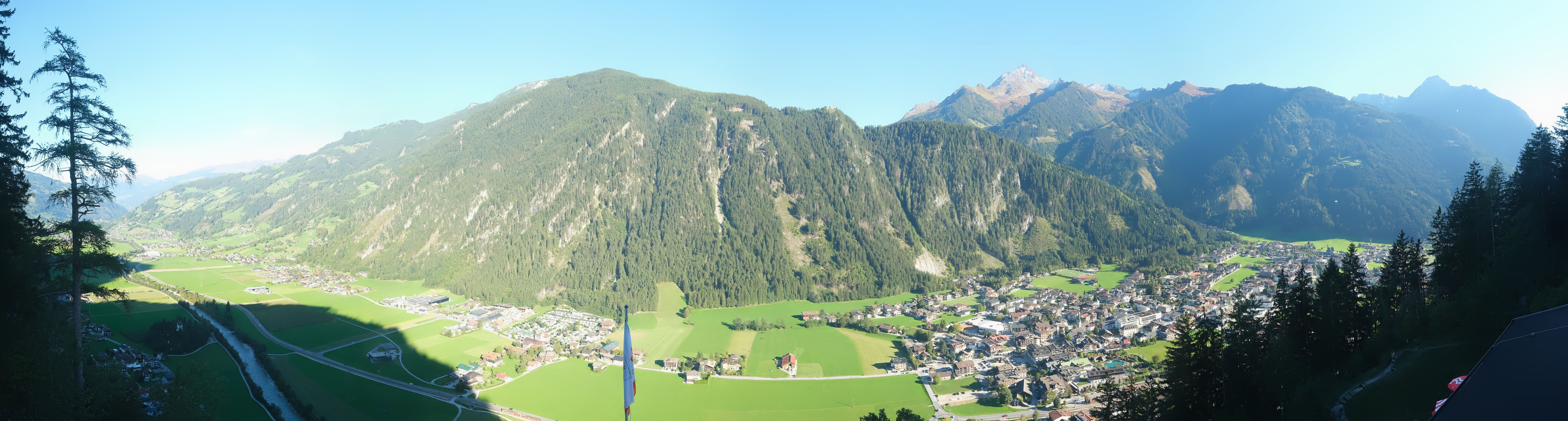 Archiv Foto Webcam Mayrhofen im Zillertal: Blick vom Gasthof Zimmereben