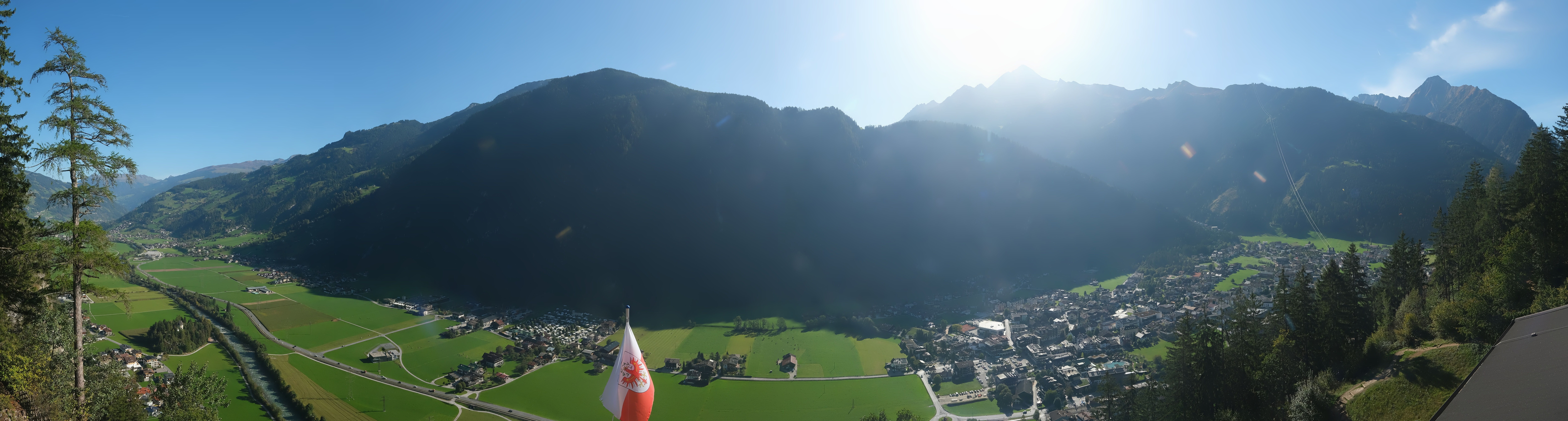 Archiv Foto Webcam Mayrhofen im Zillertal: Blick vom Gasthof Zimmereben