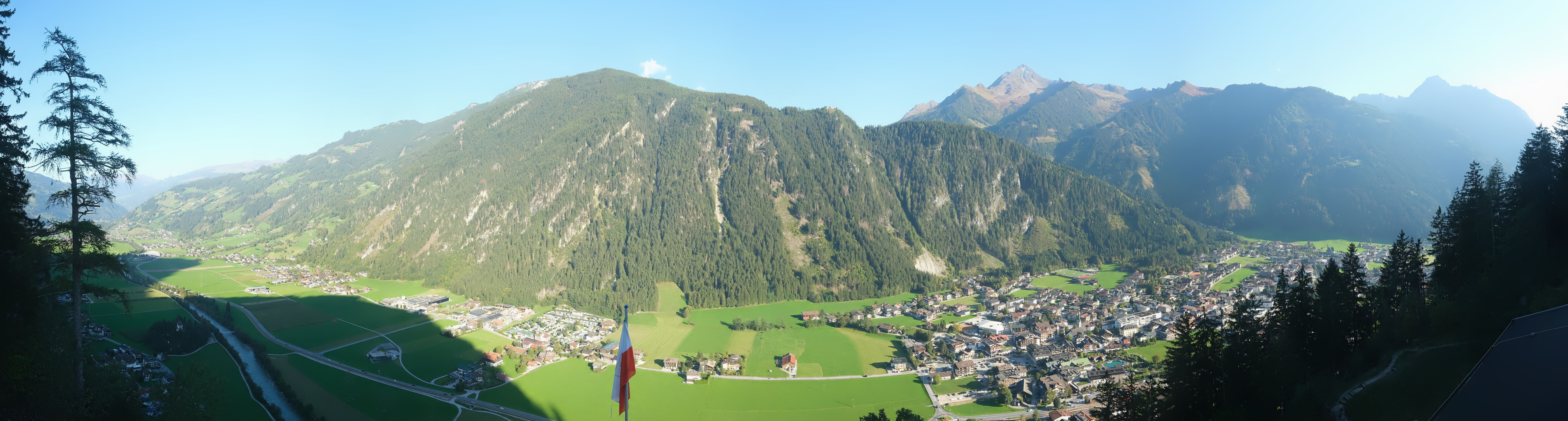 Archiv Foto Webcam Mayrhofen im Zillertal: Blick vom Gasthof Zimmereben