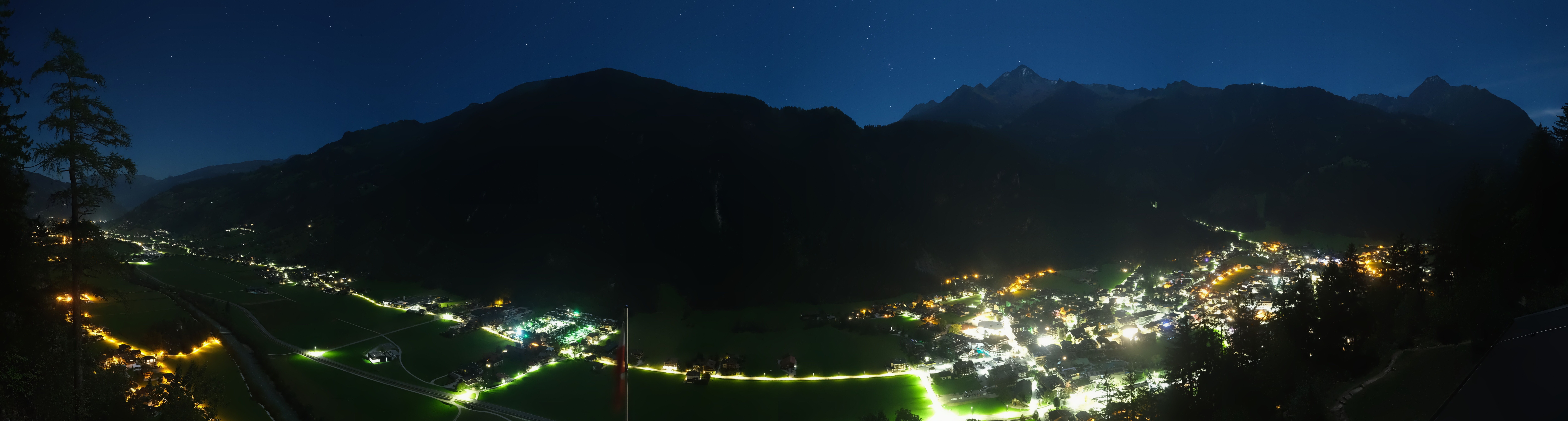 Archiv Foto Webcam Mayrhofen im Zillertal: Blick vom Gasthof Zimmereben