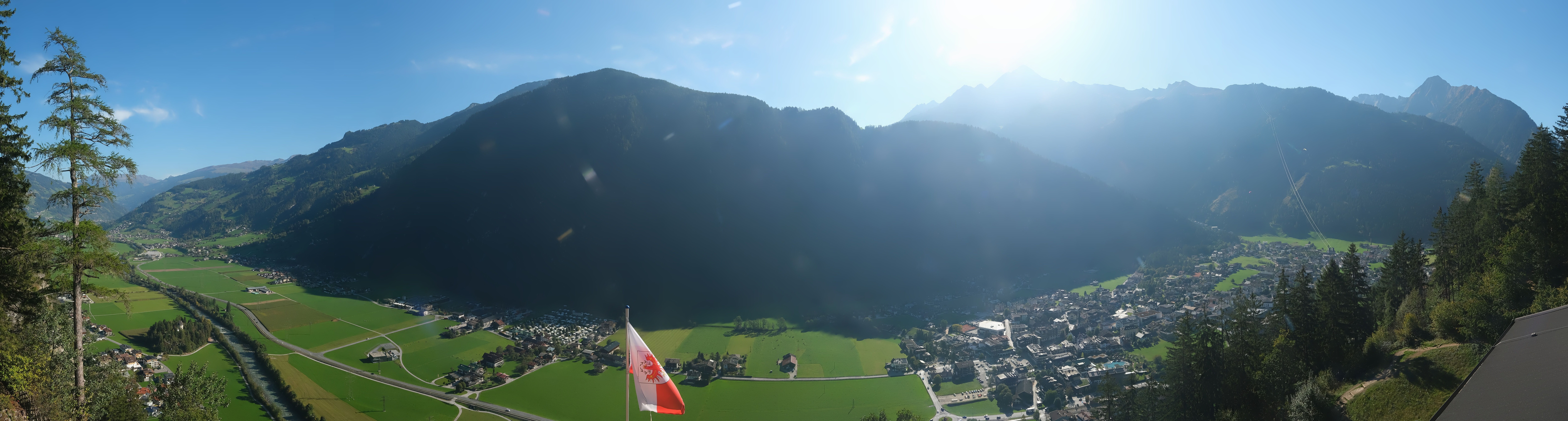 Archiv Foto Webcam Mayrhofen im Zillertal: Blick vom Gasthof Zimmereben