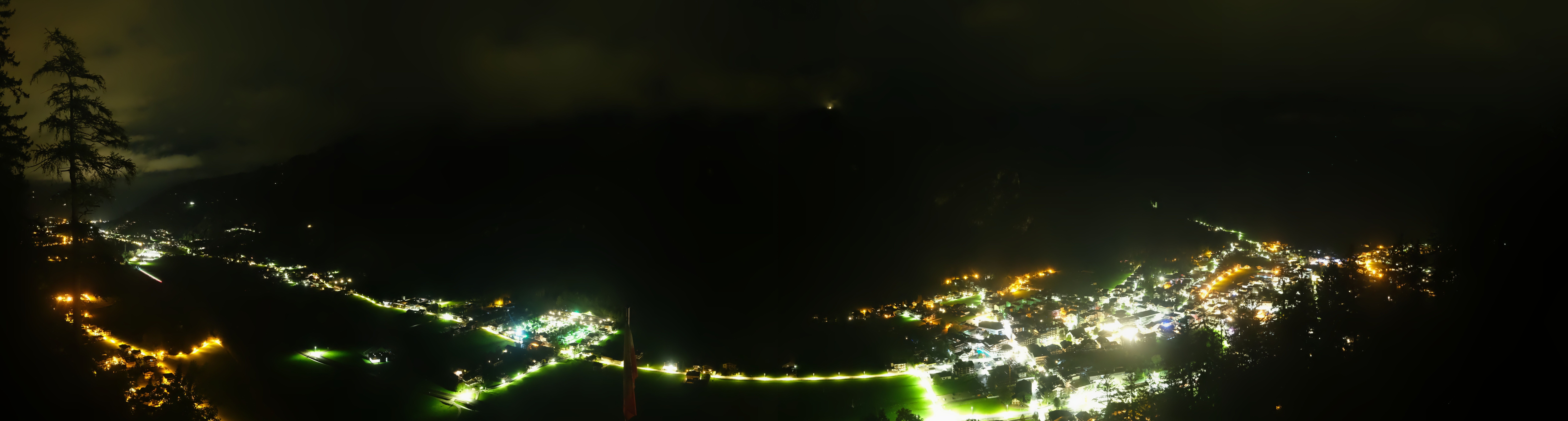 Archiv Foto Webcam Mayrhofen im Zillertal: Blick vom Gasthof Zimmereben